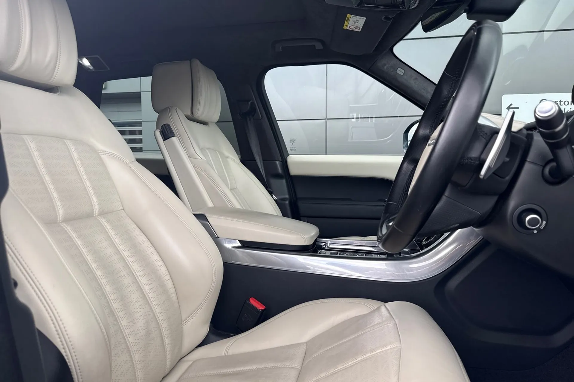 LAND ROVER RANGE ROVER SPORT thumbnail image number 22