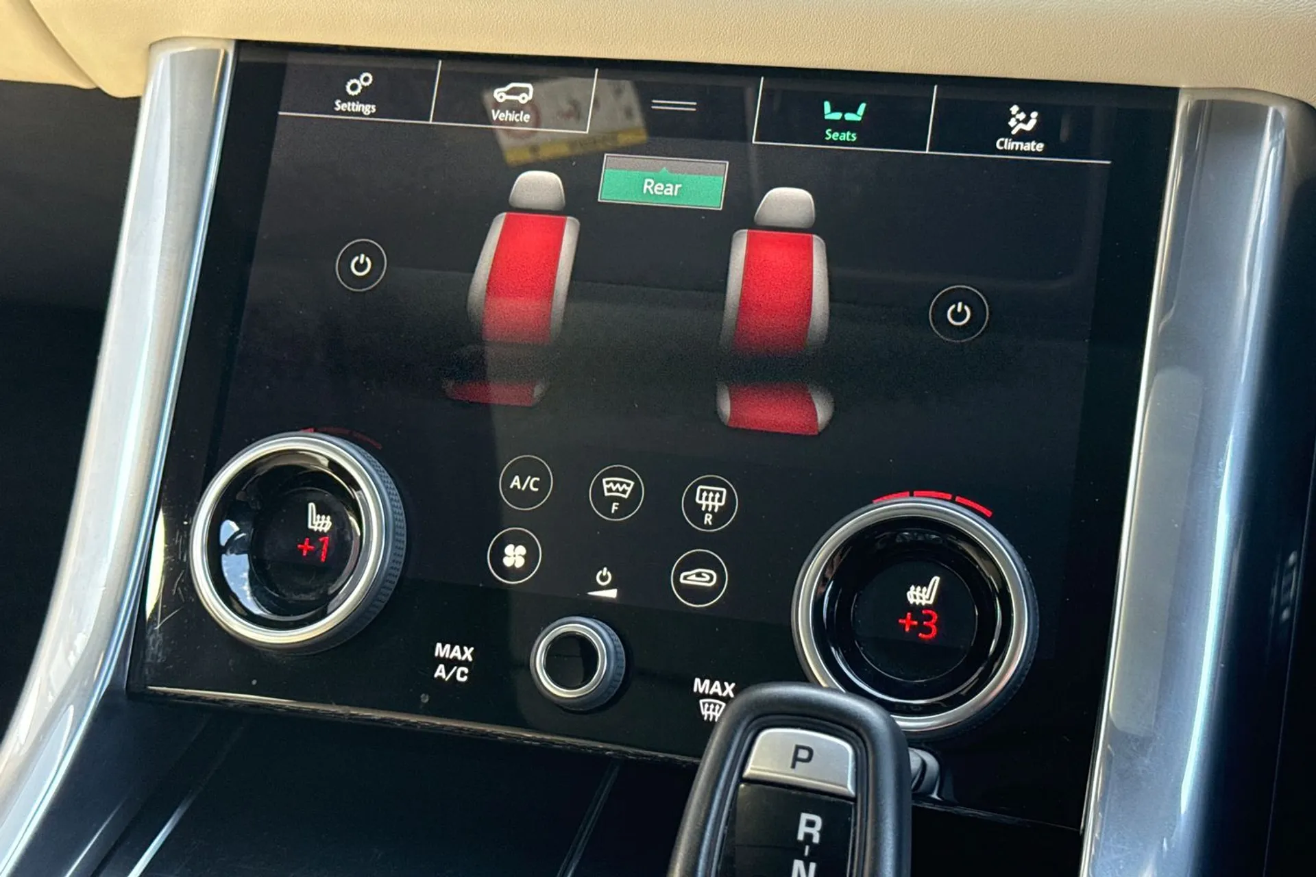 LAND ROVER RANGE ROVER SPORT thumbnail image number 27