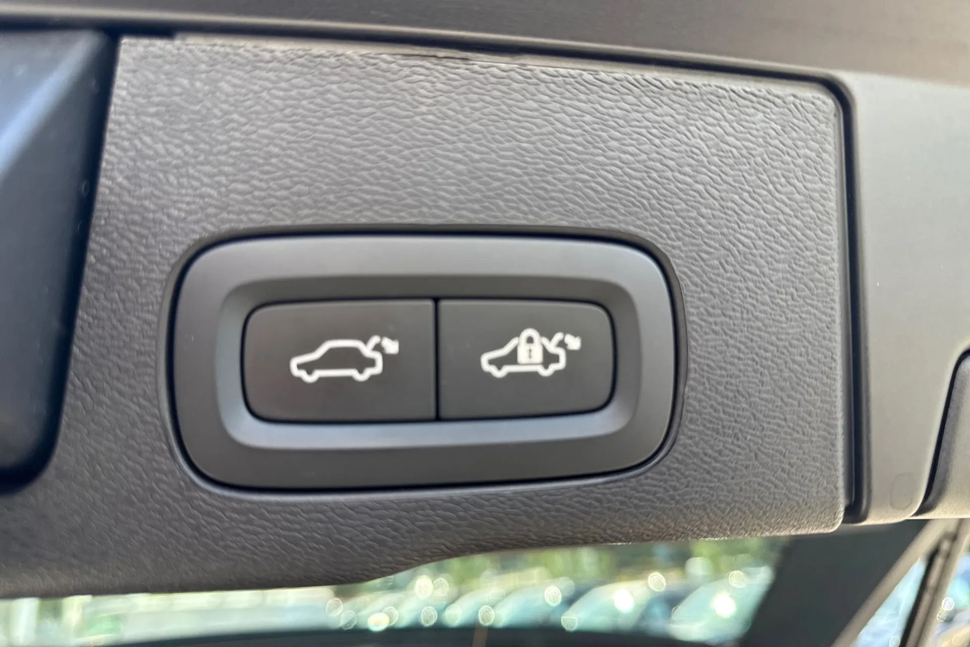 Volvo XC60 thumbnail image number 20