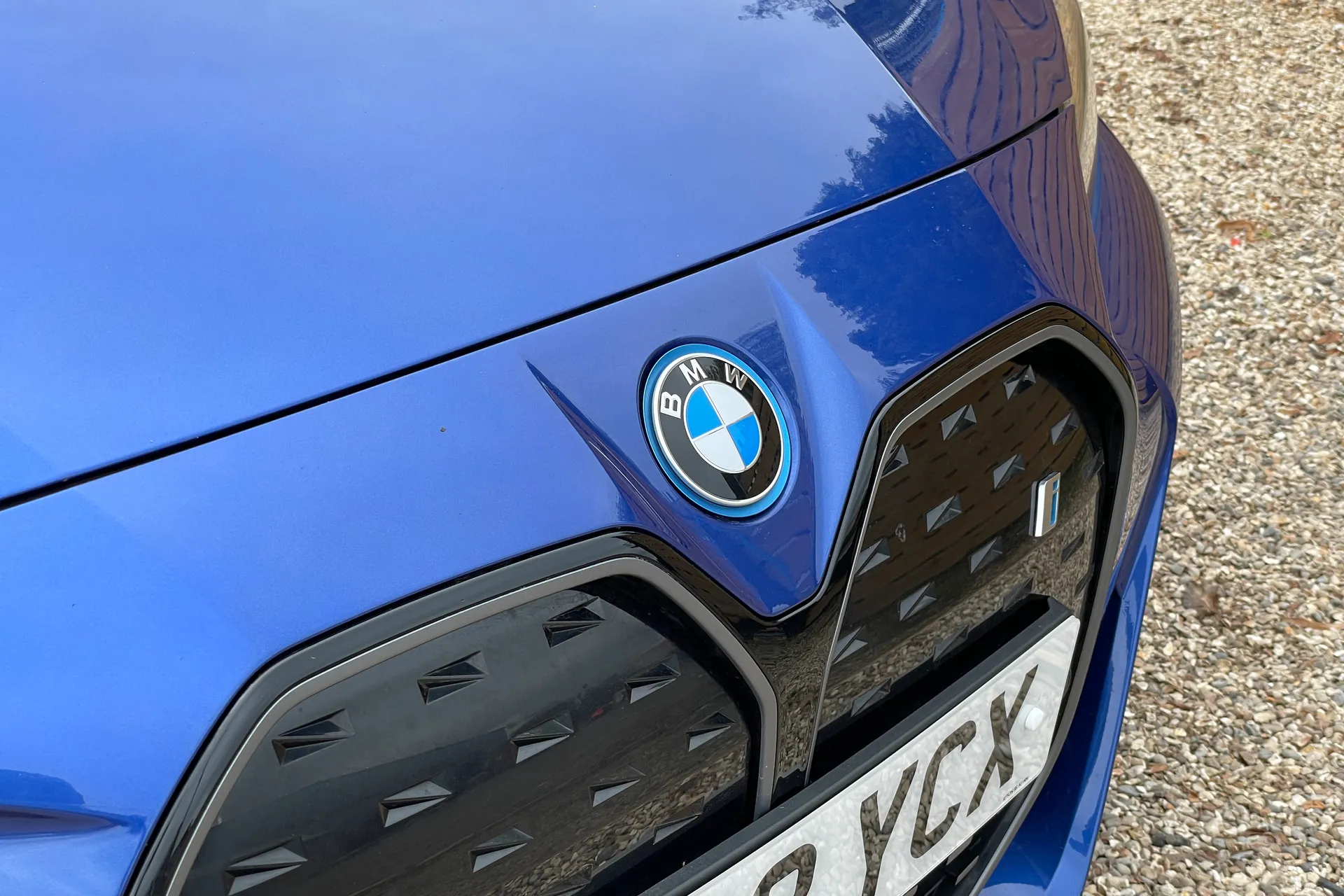 BMW I4 thumbnail image number 59