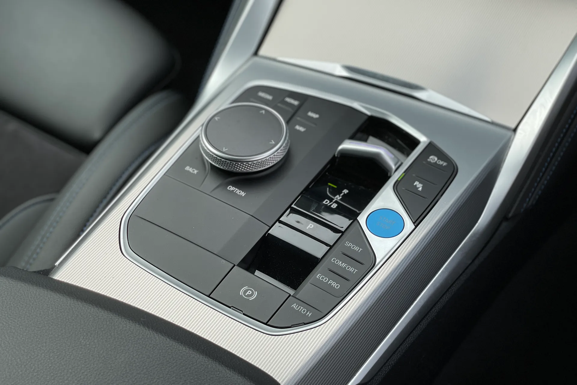 BMW I4 thumbnail image number 55