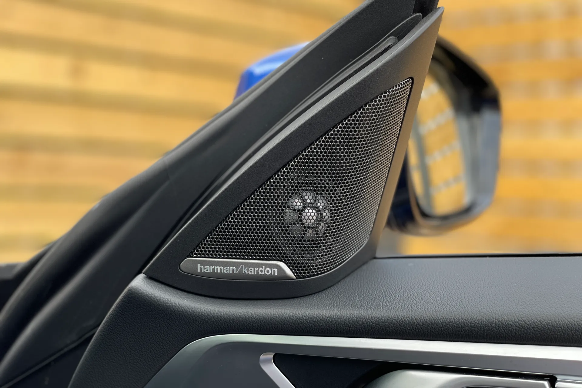BMW I4 thumbnail image number 56