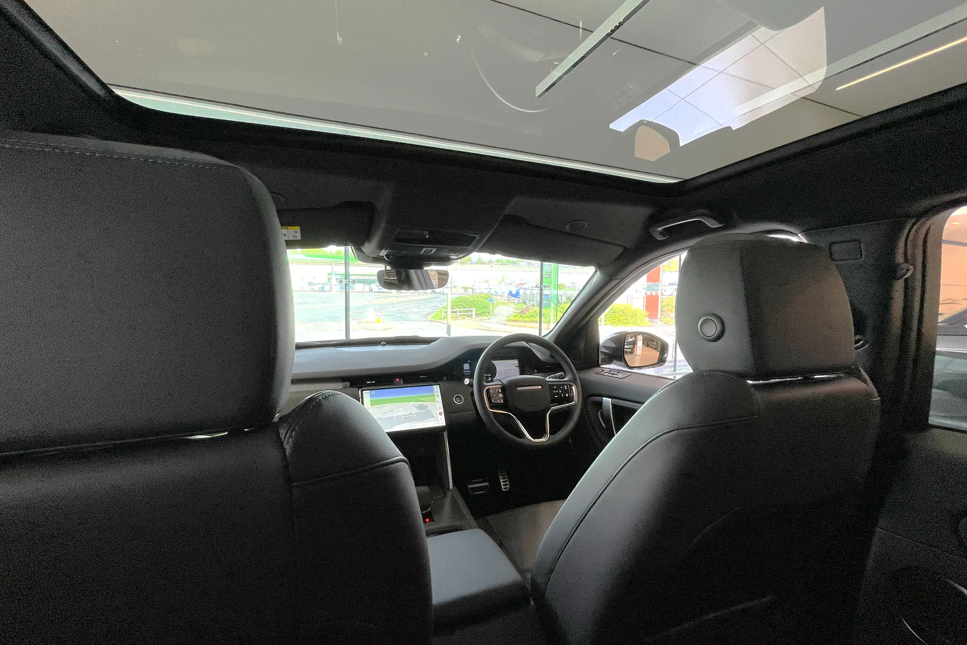 LAND ROVER DISCOVERY SPORT thumbnail image number 25