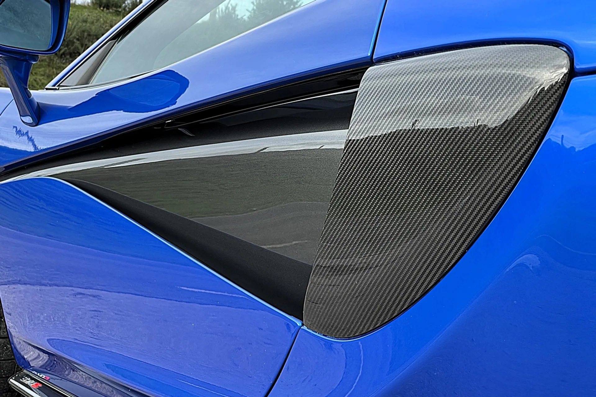 McLaren 570 thumbnail image number 22
