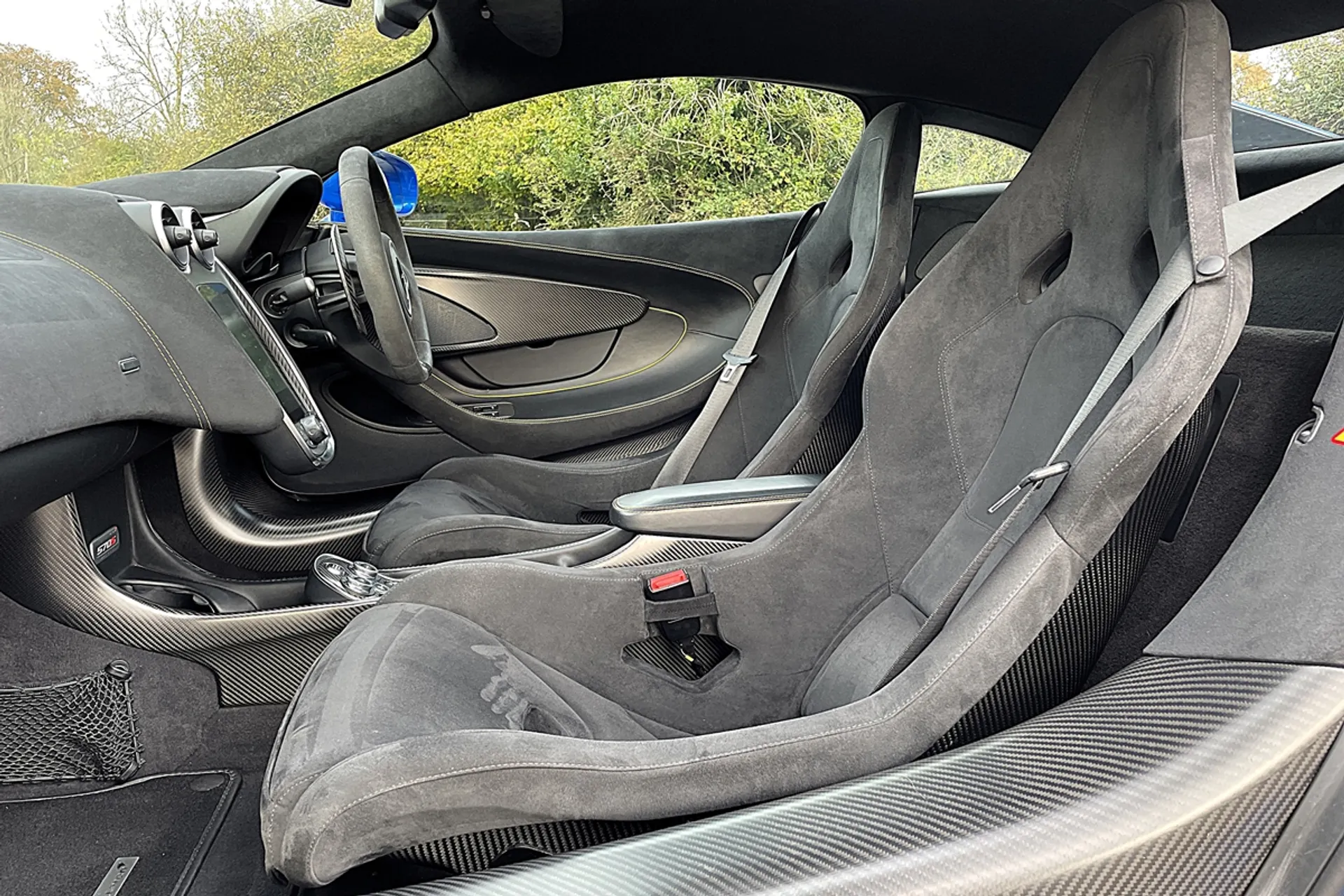 McLaren 570 thumbnail image number 27
