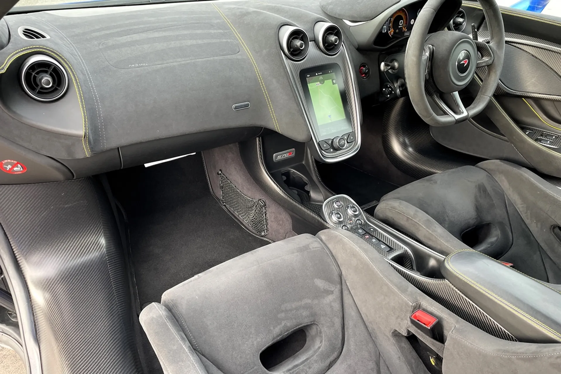 McLaren 570 thumbnail image number 12