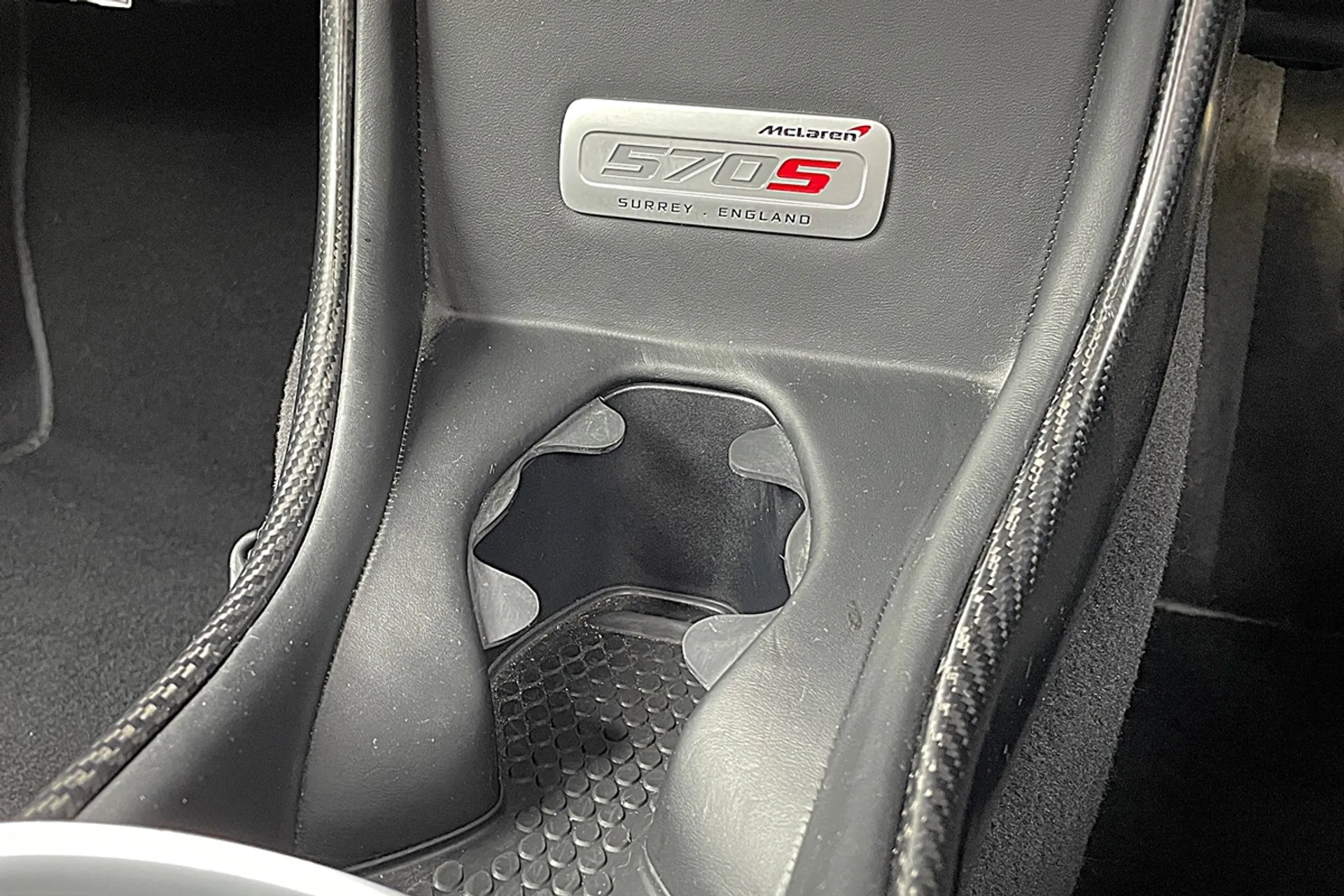 McLaren 570 thumbnail image number 40