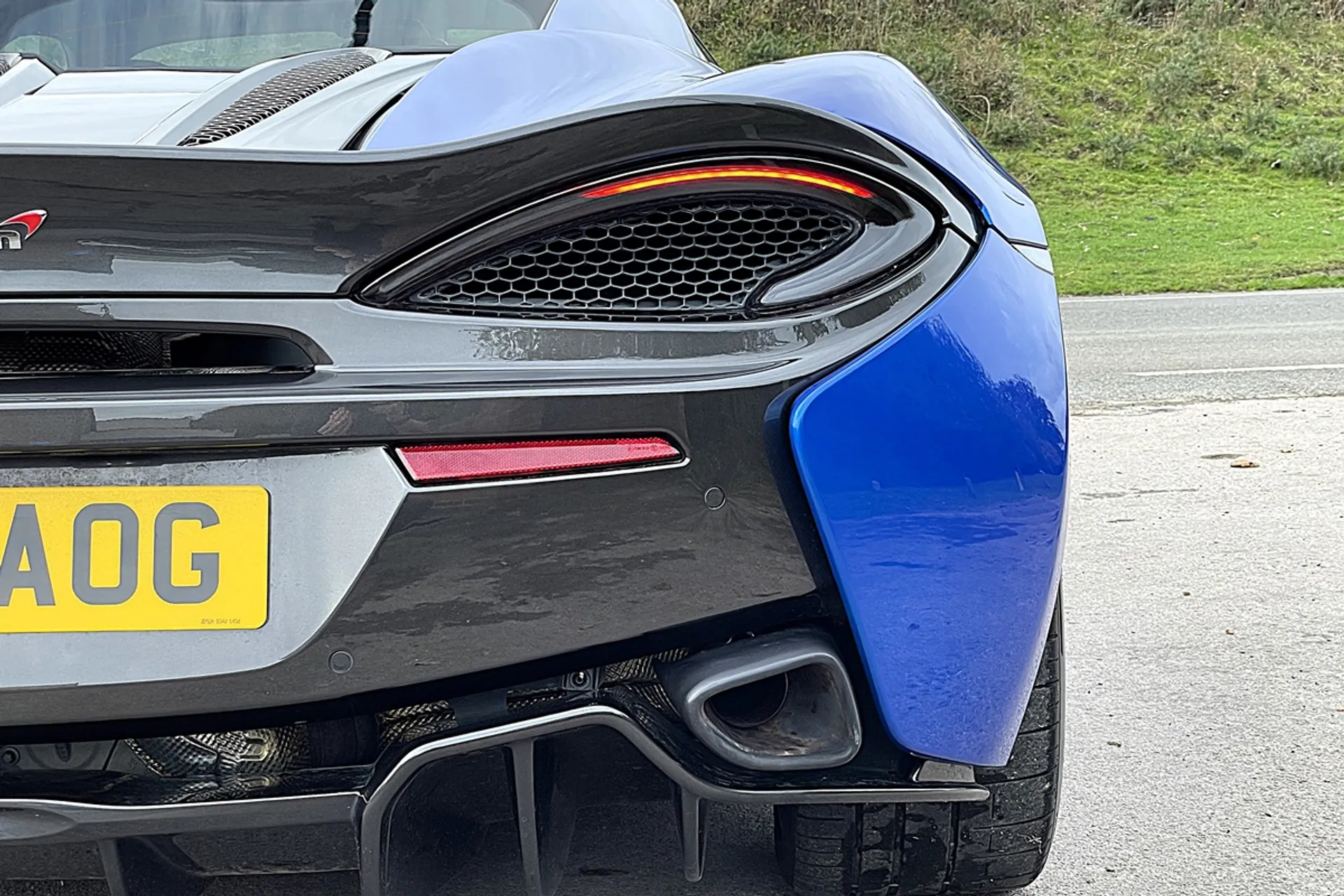 McLaren 570 thumbnail image number 51