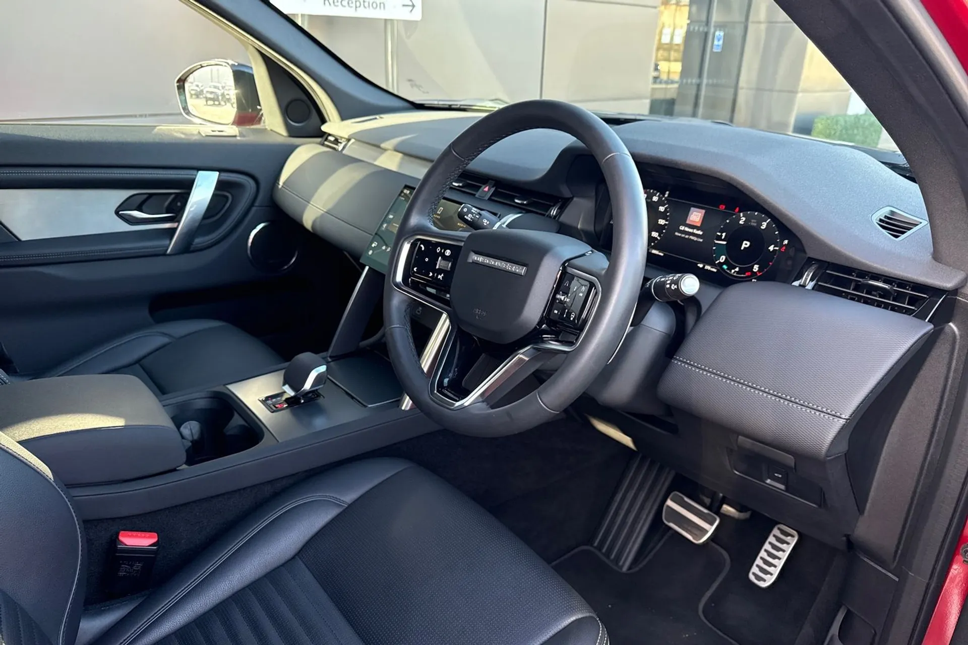 LAND ROVER DISCOVERY SPORT thumbnail image number 17