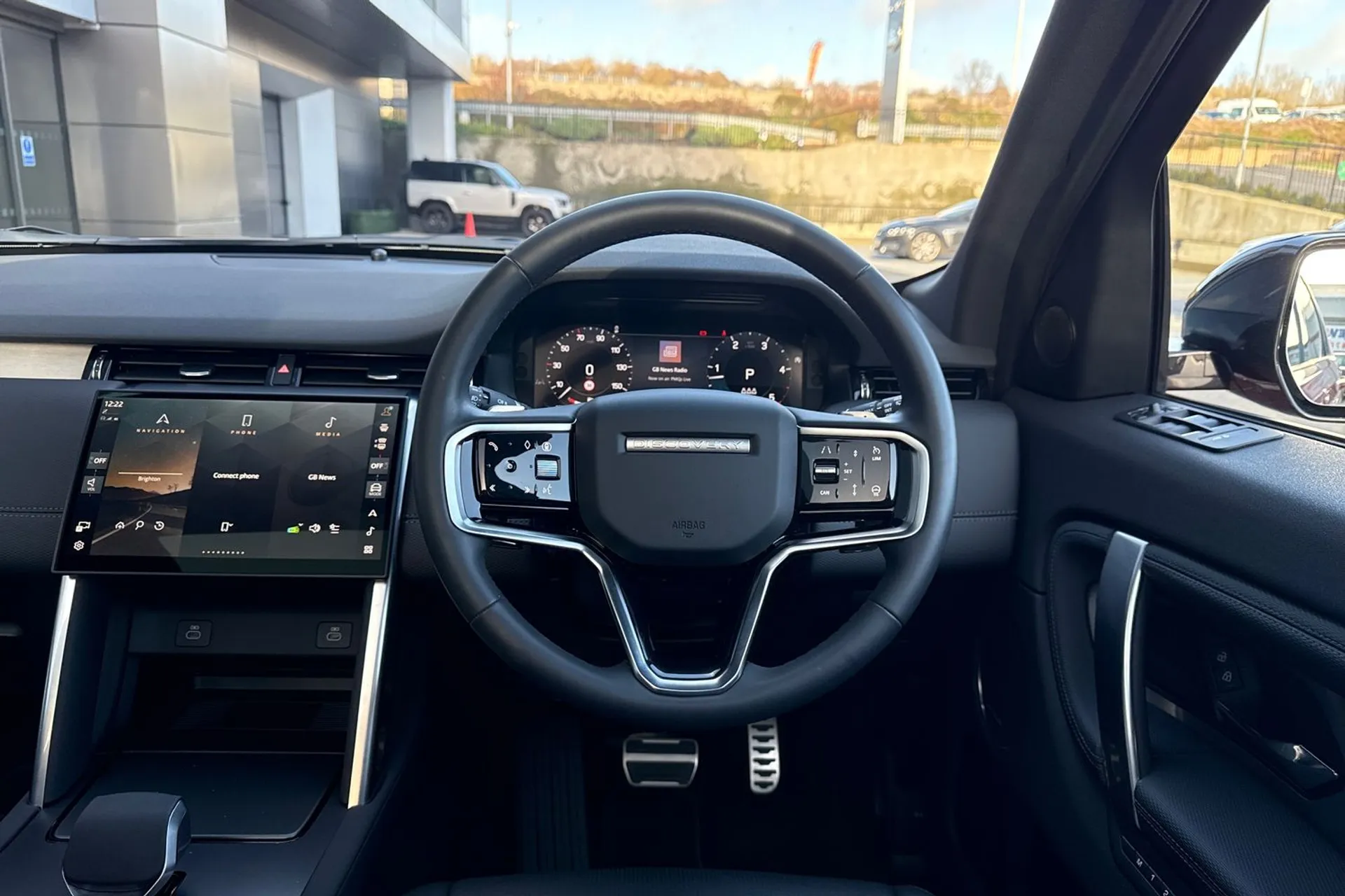 LAND ROVER DISCOVERY SPORT thumbnail image number 42