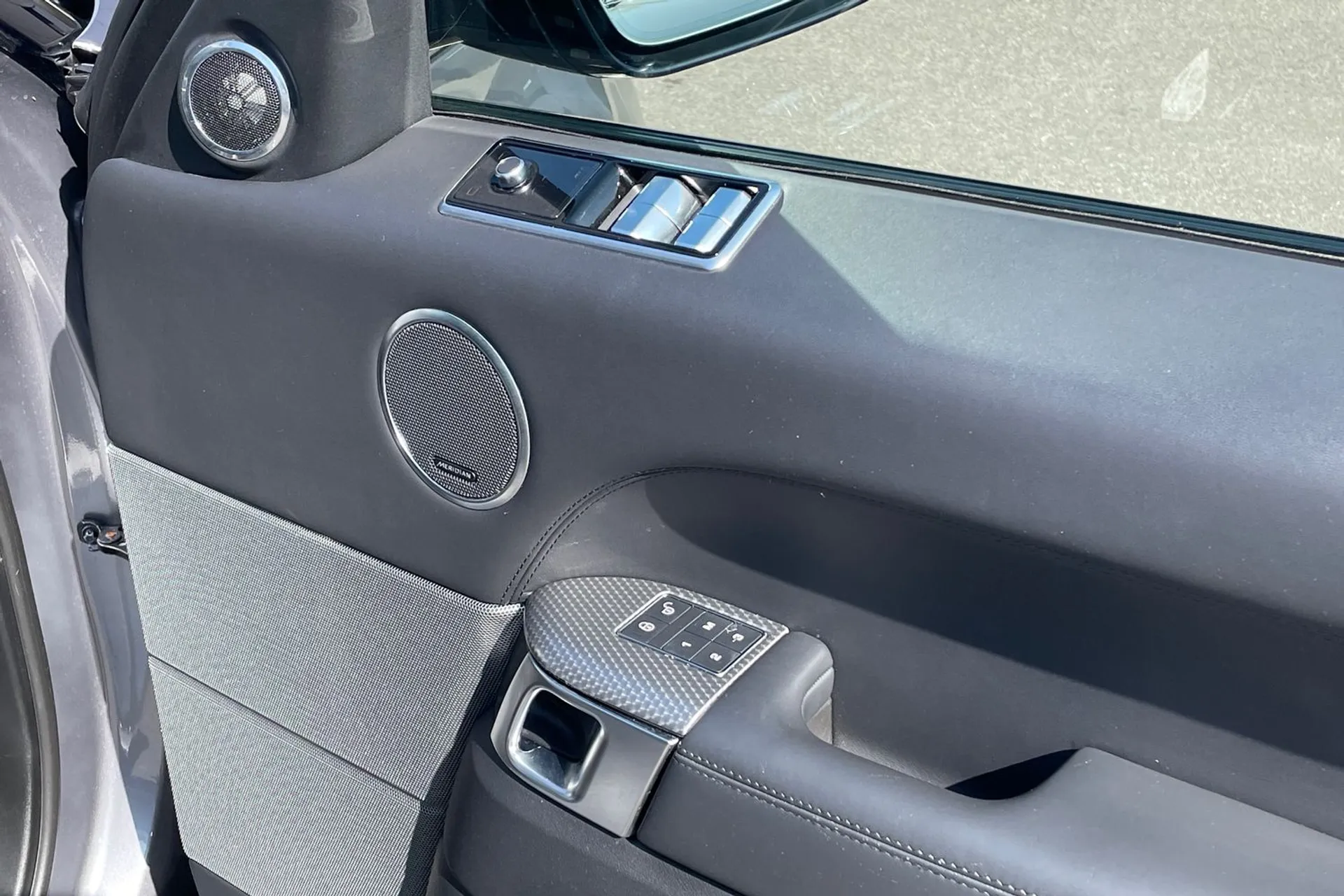 LAND ROVER RANGE ROVER SPORT thumbnail image number 44