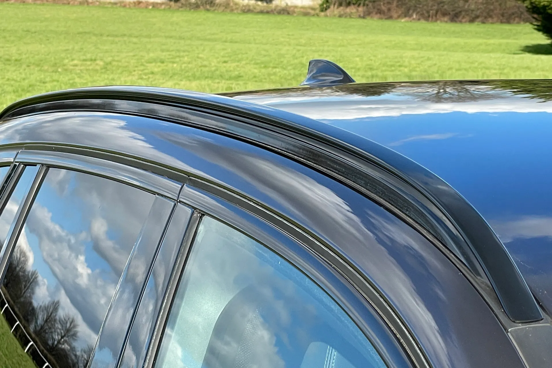 BMW X3 thumbnail image number 19