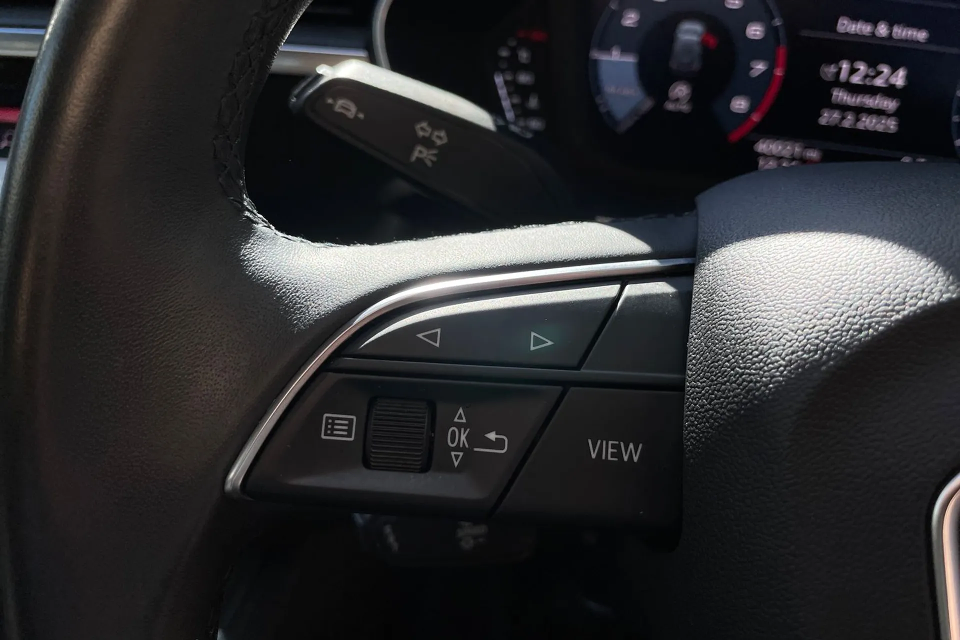 Audi Q3 thumbnail image number 57