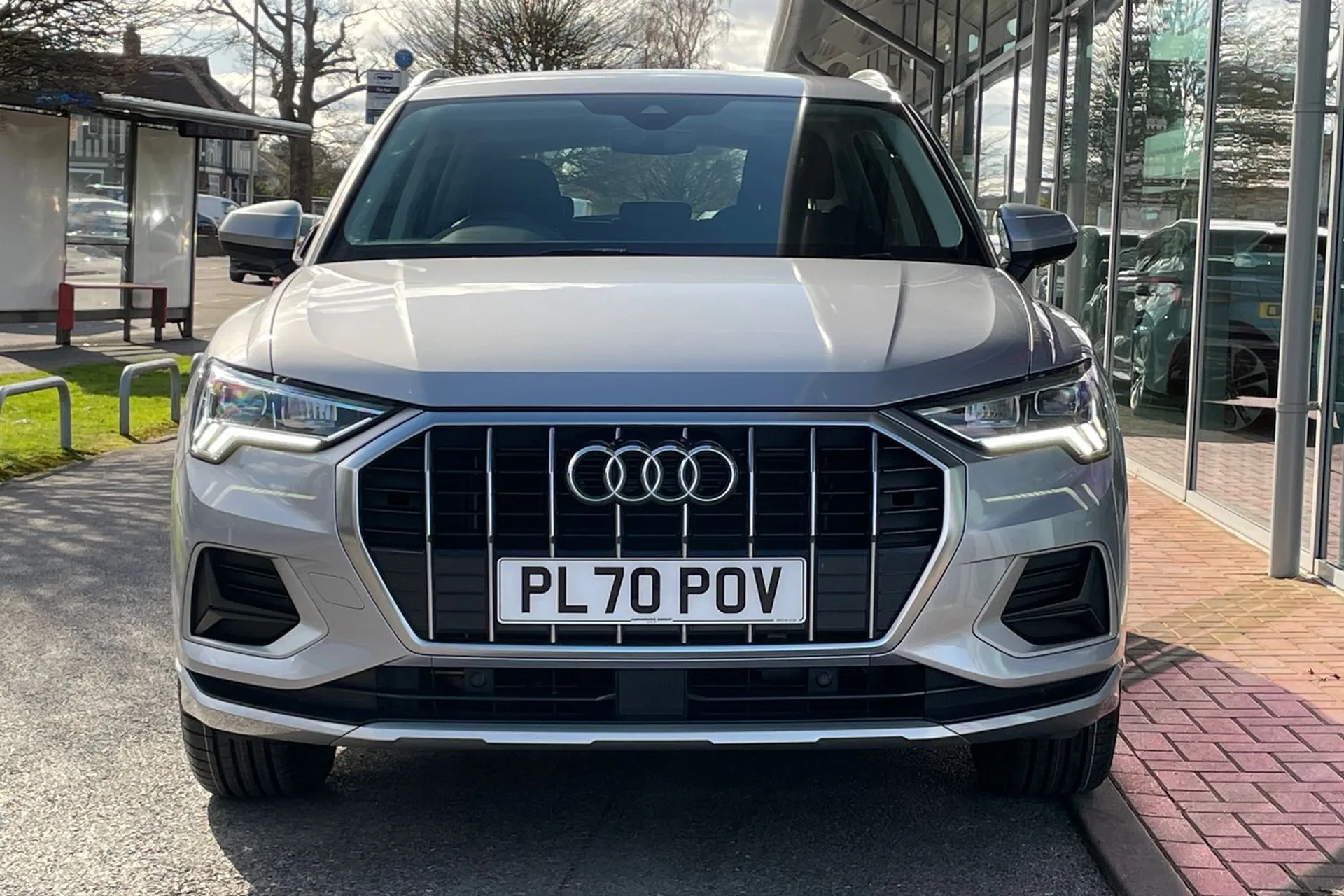 Audi Q3 thumbnail image number 11