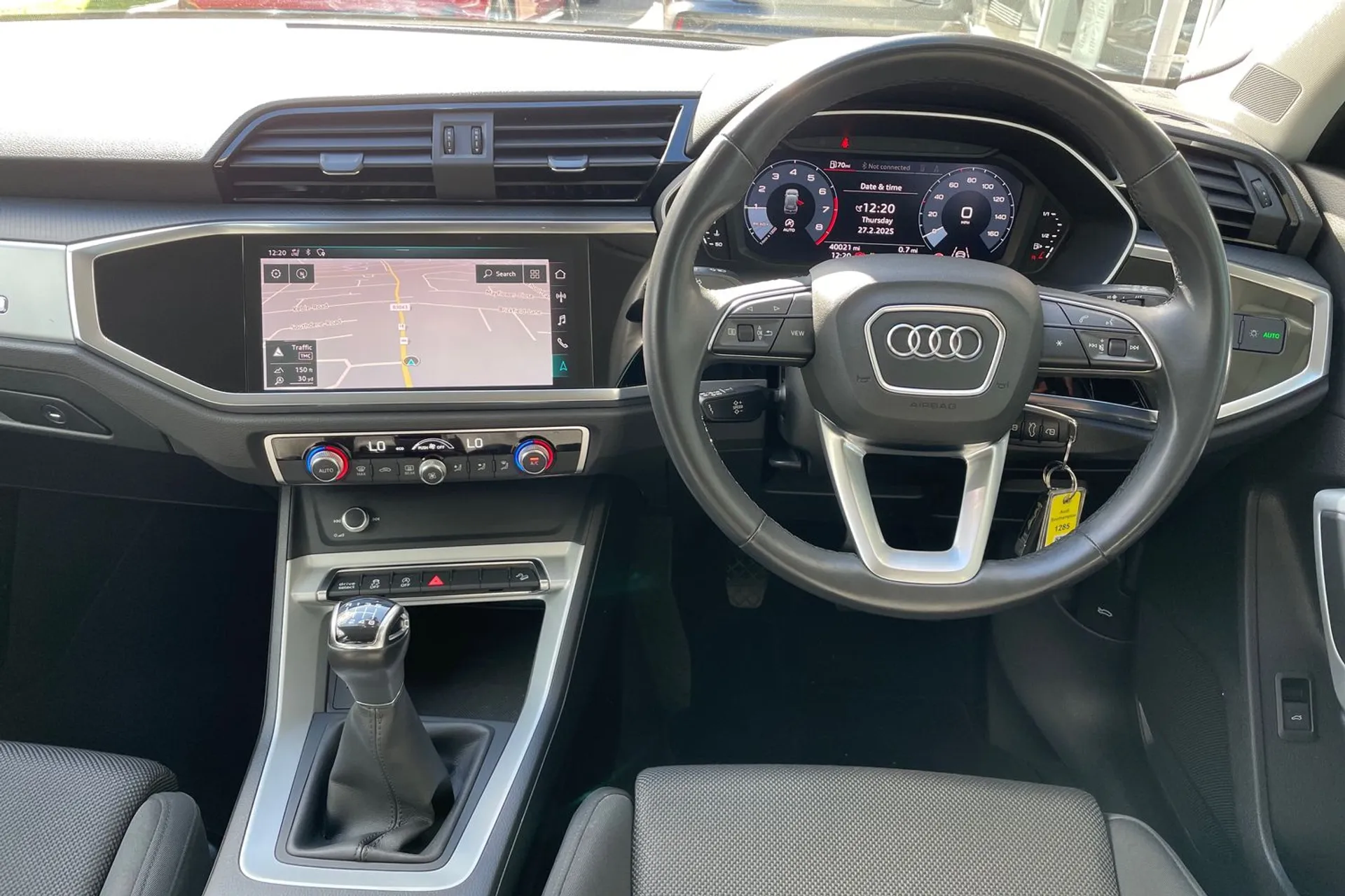 Audi Q3 thumbnail image number 34