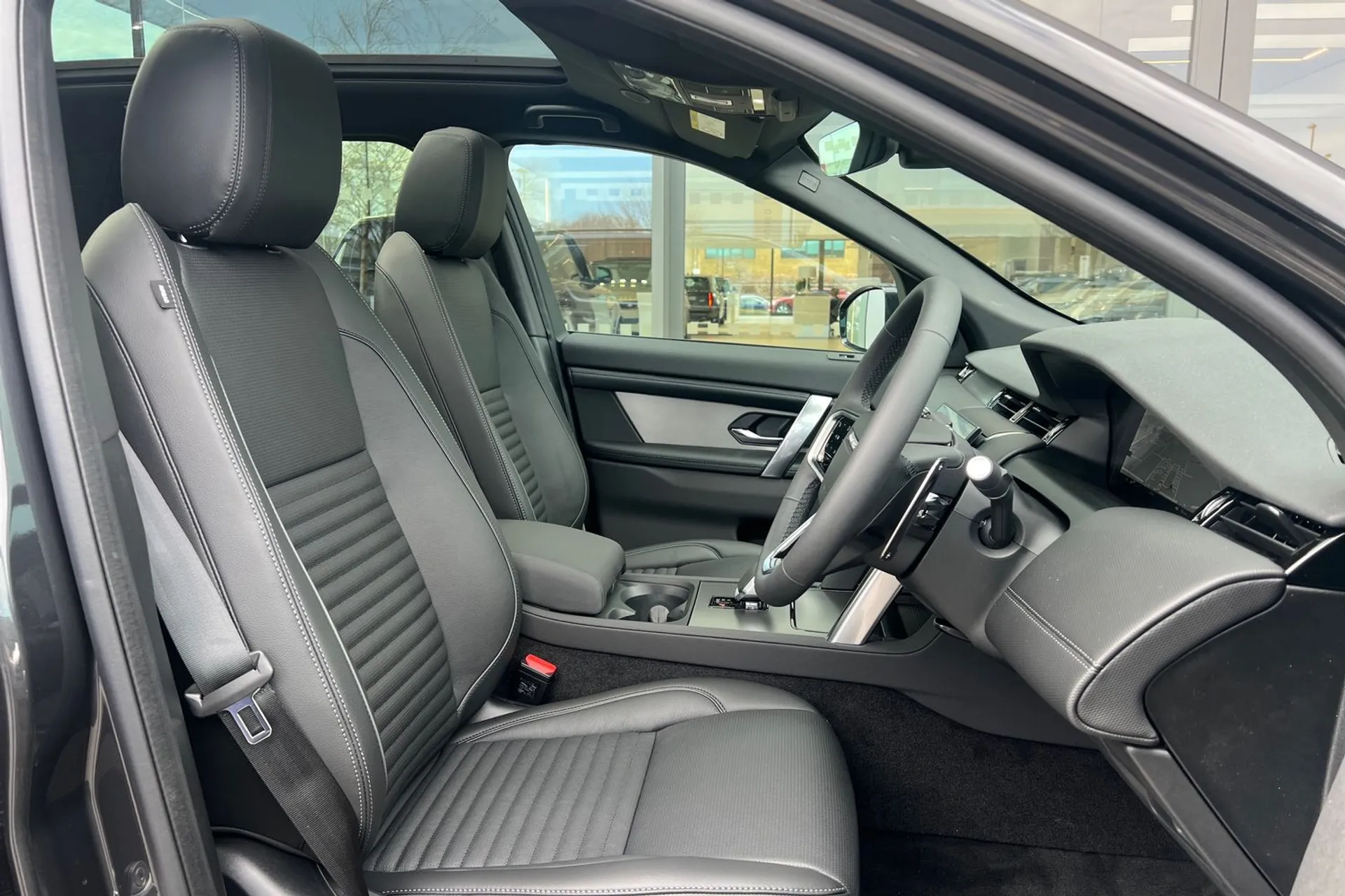 LAND ROVER DISCOVERY SPORT thumbnail image number 39