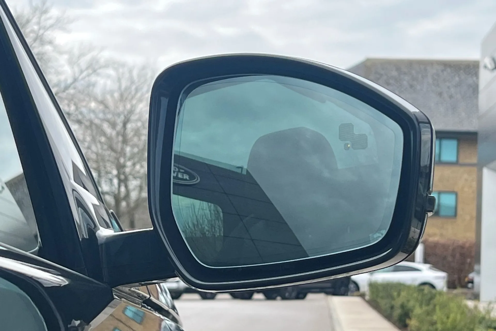 LAND ROVER DISCOVERY SPORT thumbnail image number 12