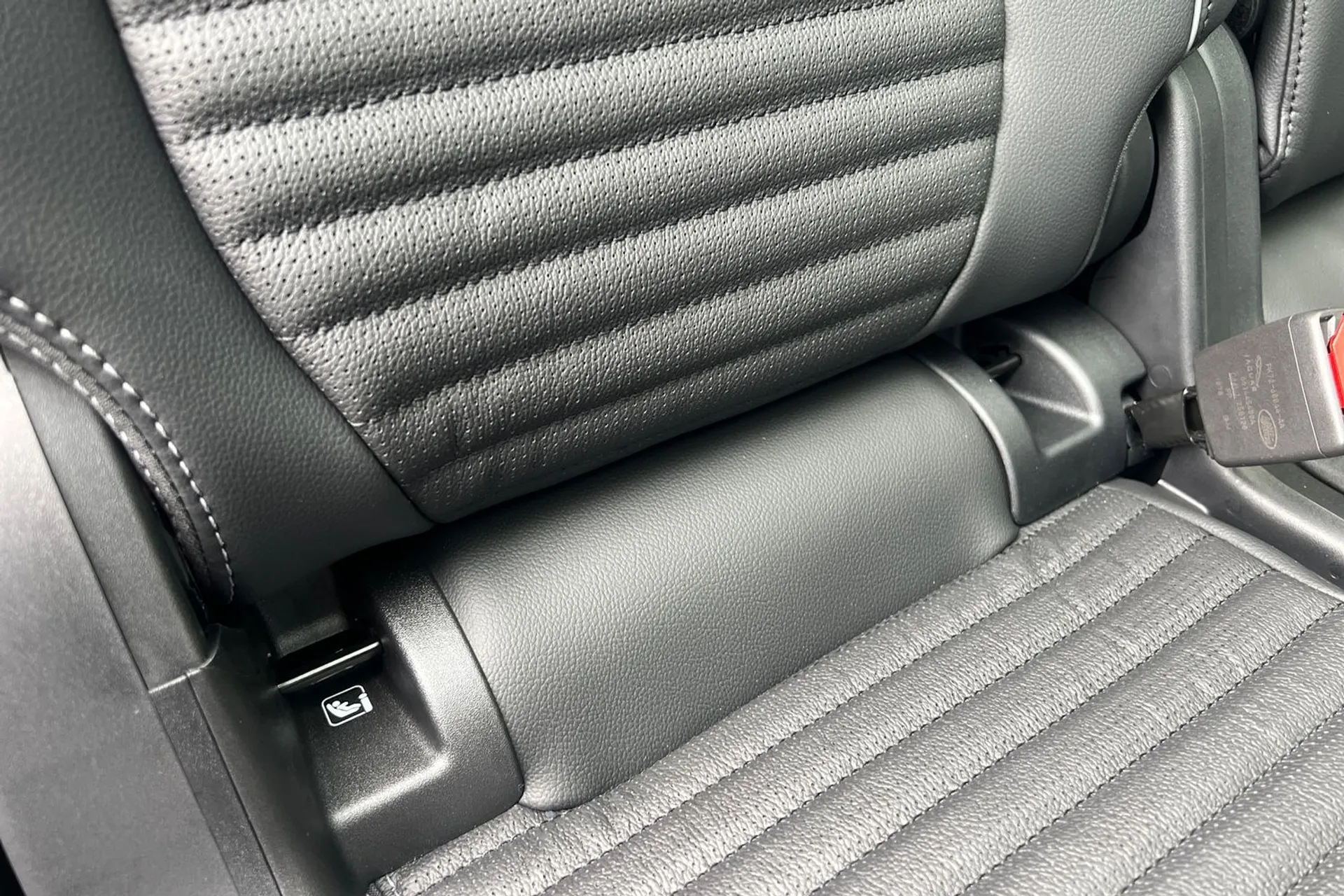 LAND ROVER DISCOVERY SPORT thumbnail image number 36