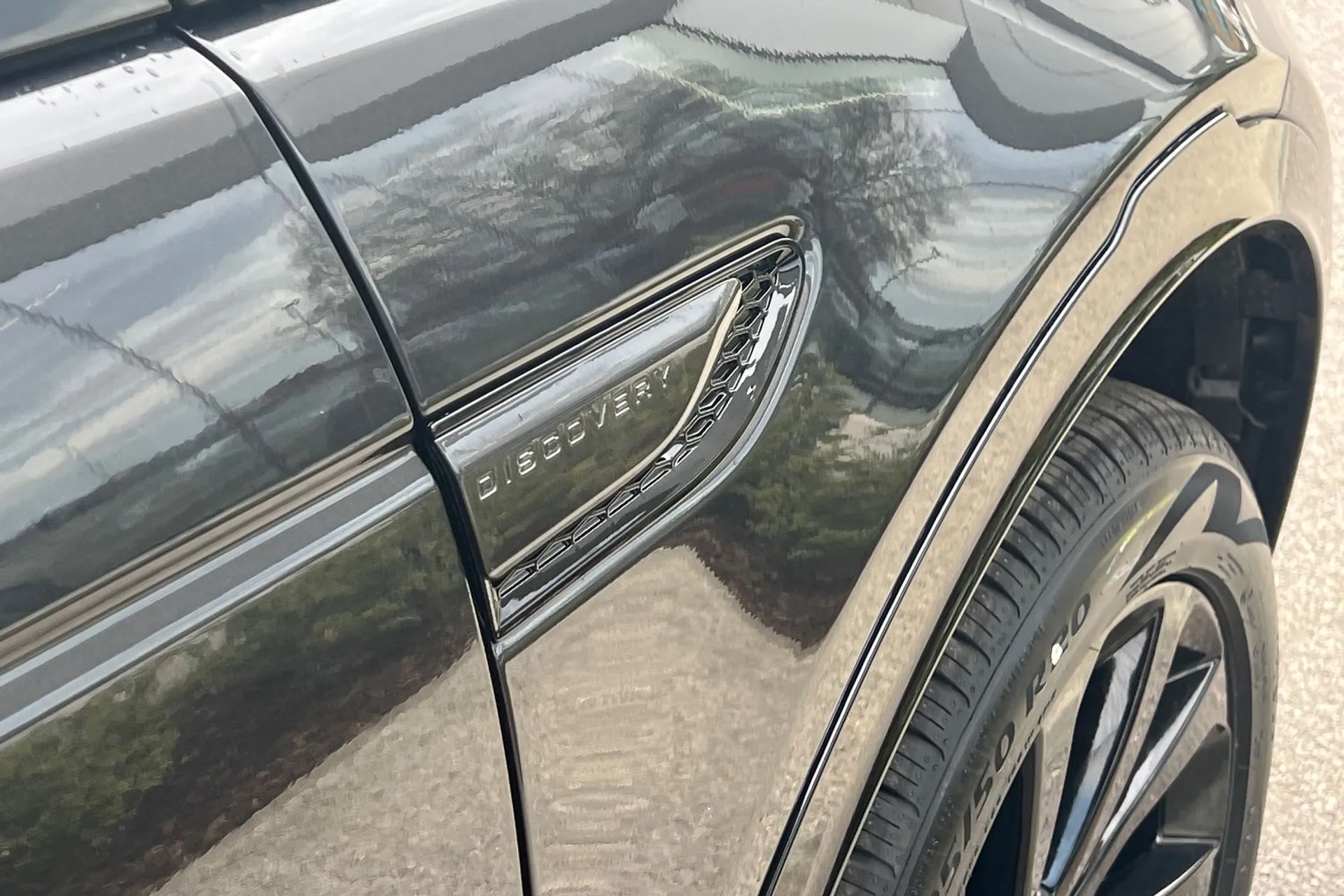 LAND ROVER DISCOVERY SPORT thumbnail image number 17