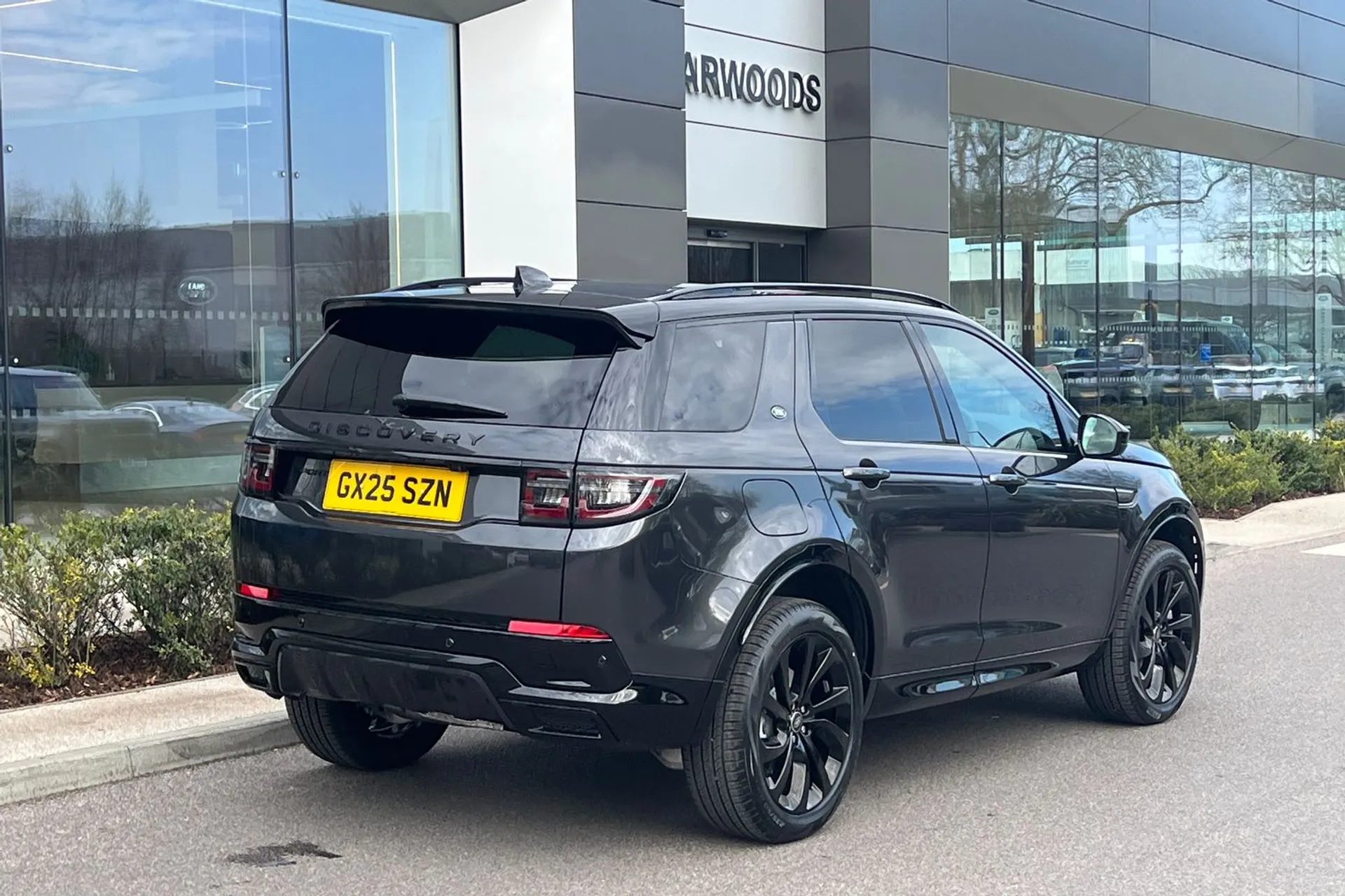 LAND ROVER DISCOVERY SPORT thumbnail image number 16