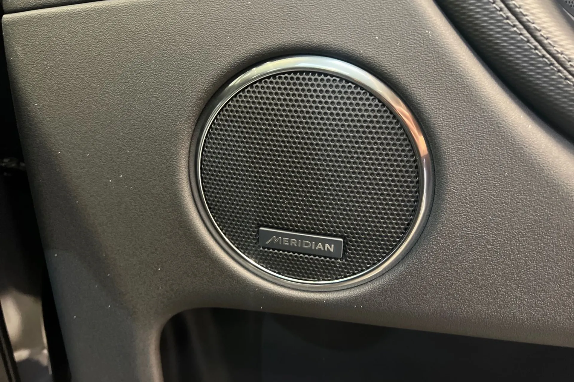 LAND ROVER DISCOVERY SPORT thumbnail image number 51