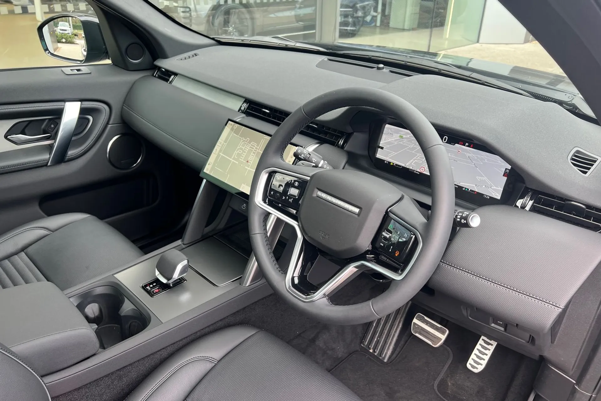 LAND ROVER DISCOVERY SPORT thumbnail image number 40