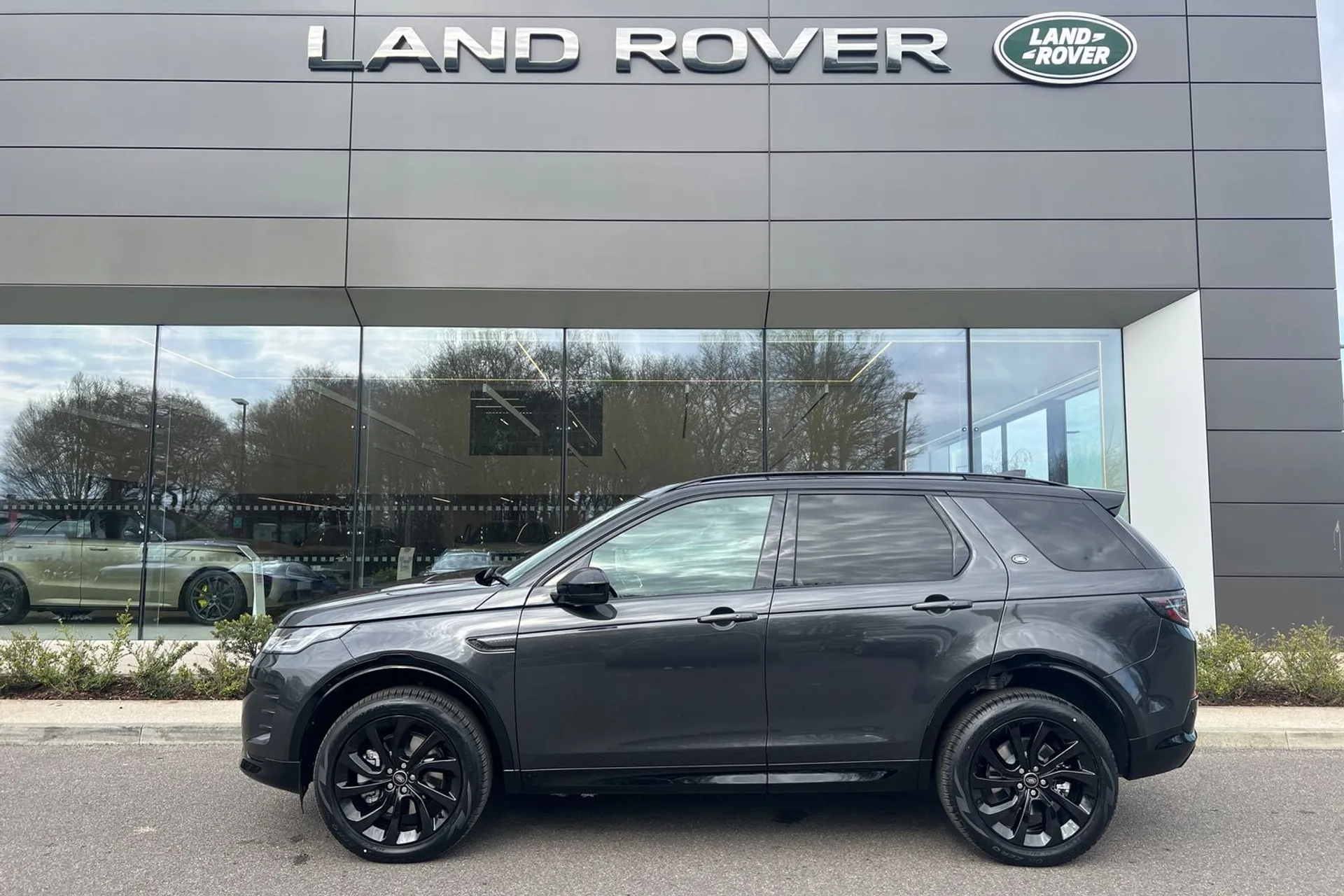 LAND ROVER DISCOVERY SPORT thumbnail image number 8