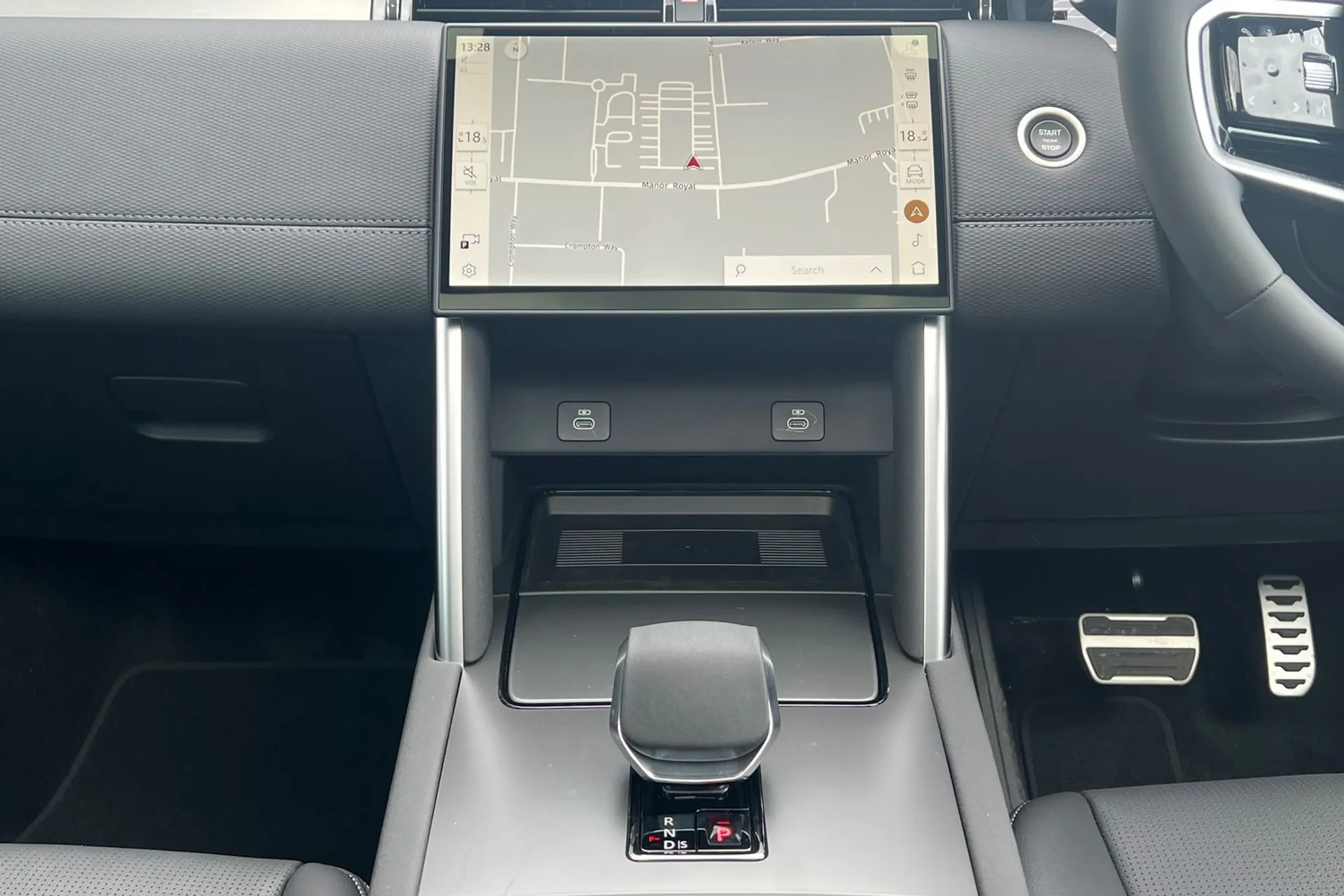 LAND ROVER DISCOVERY SPORT thumbnail image number 24