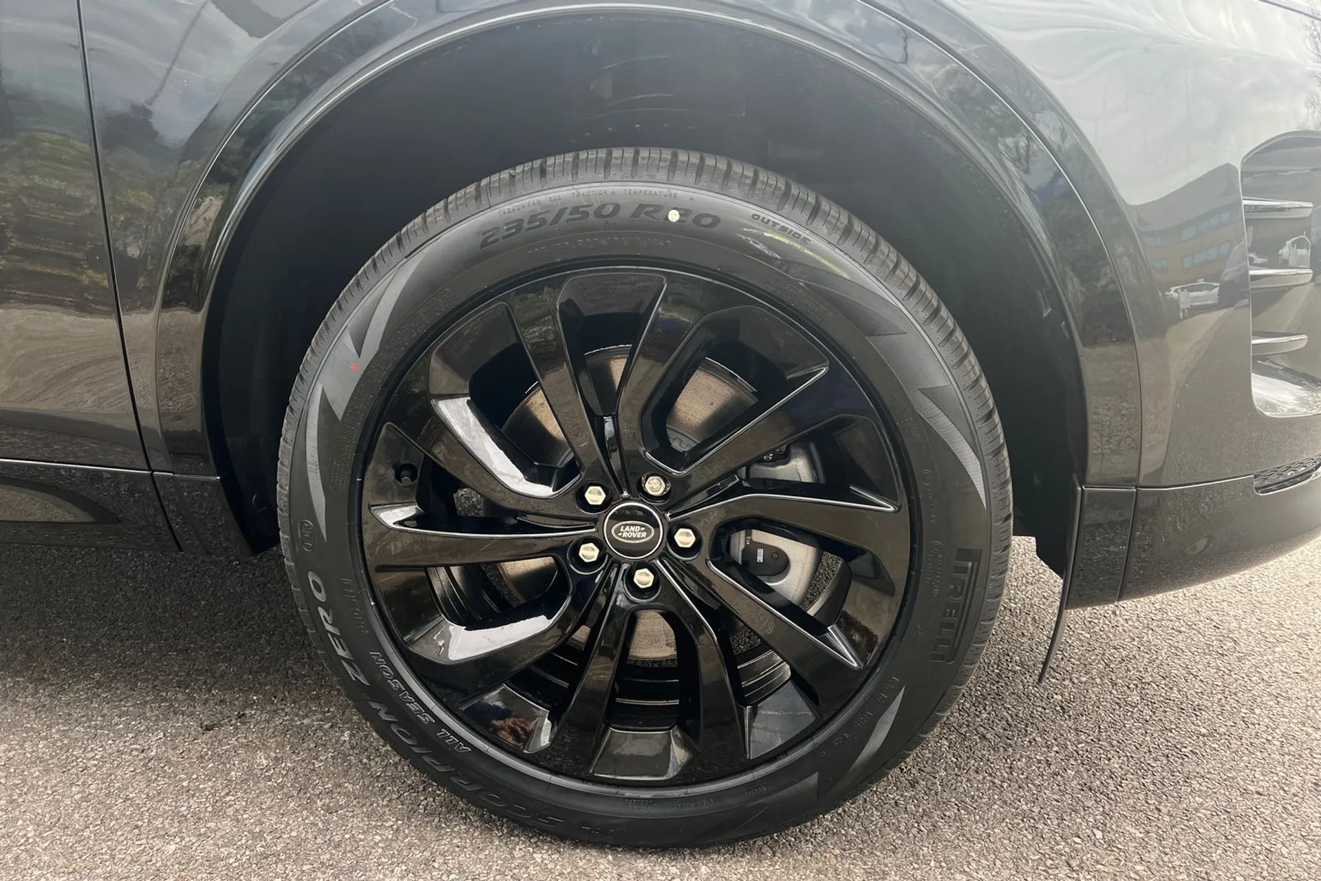 LAND ROVER DISCOVERY SPORT thumbnail image number 18