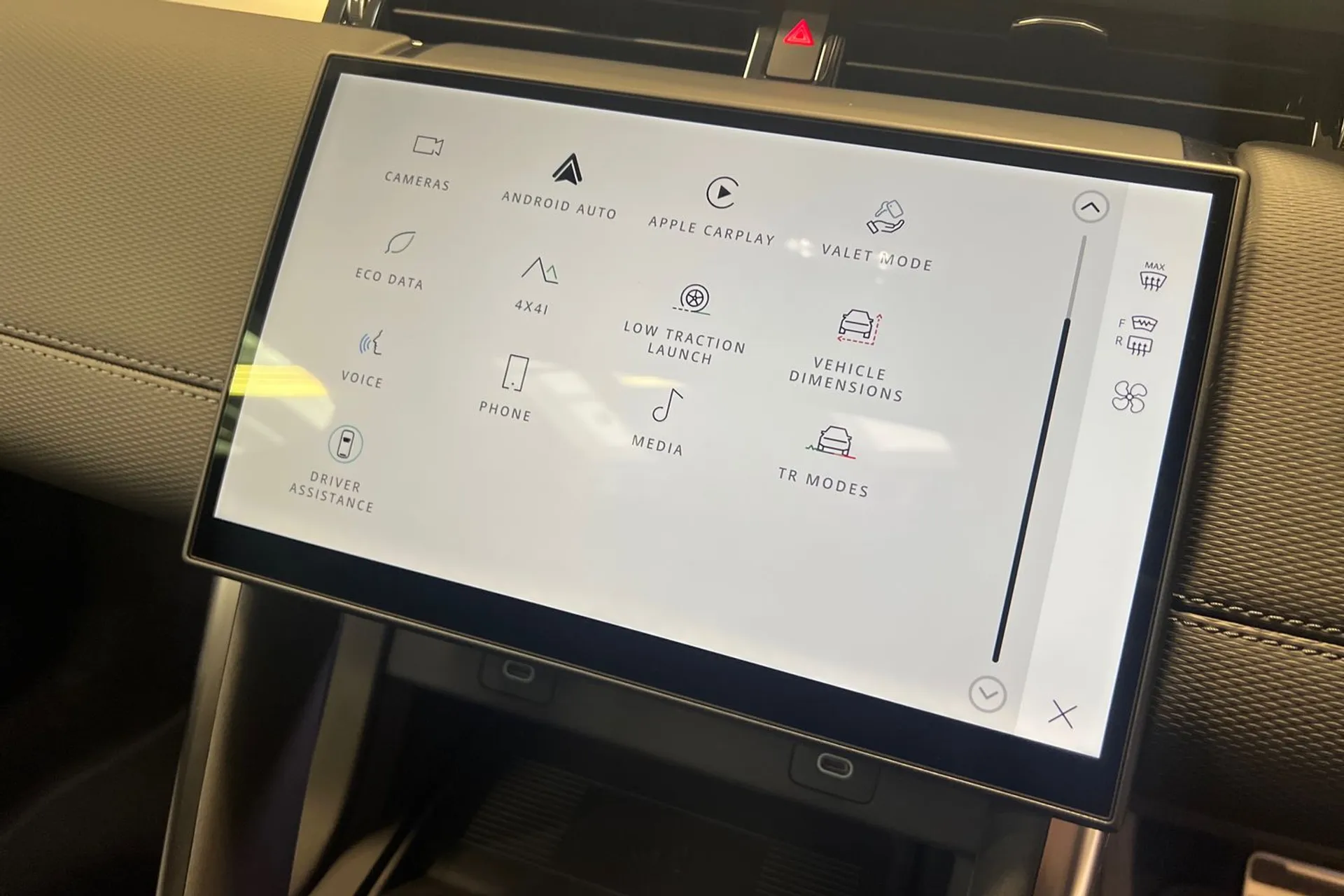 LAND ROVER DISCOVERY SPORT thumbnail image number 55