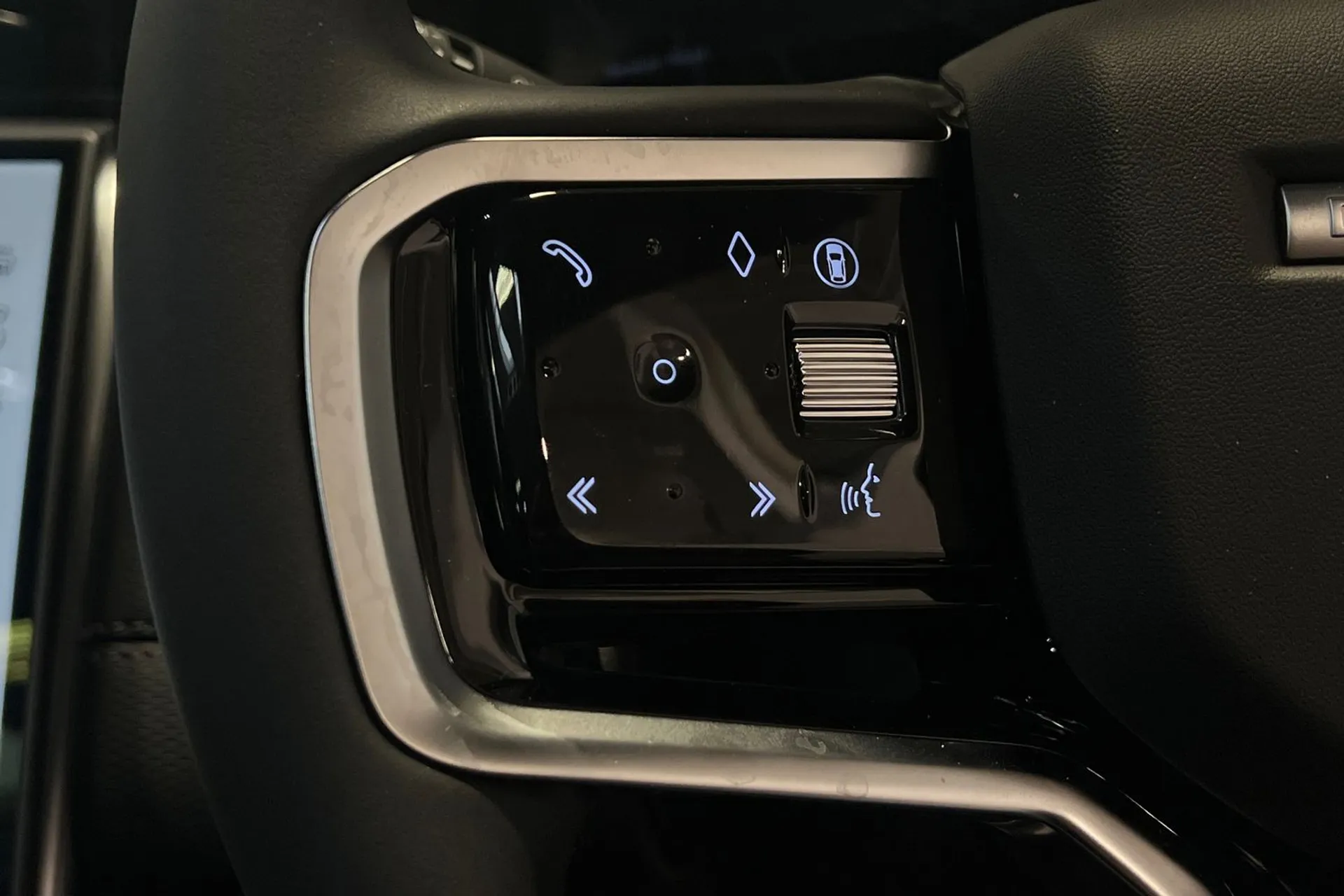 LAND ROVER DISCOVERY SPORT thumbnail image number 44