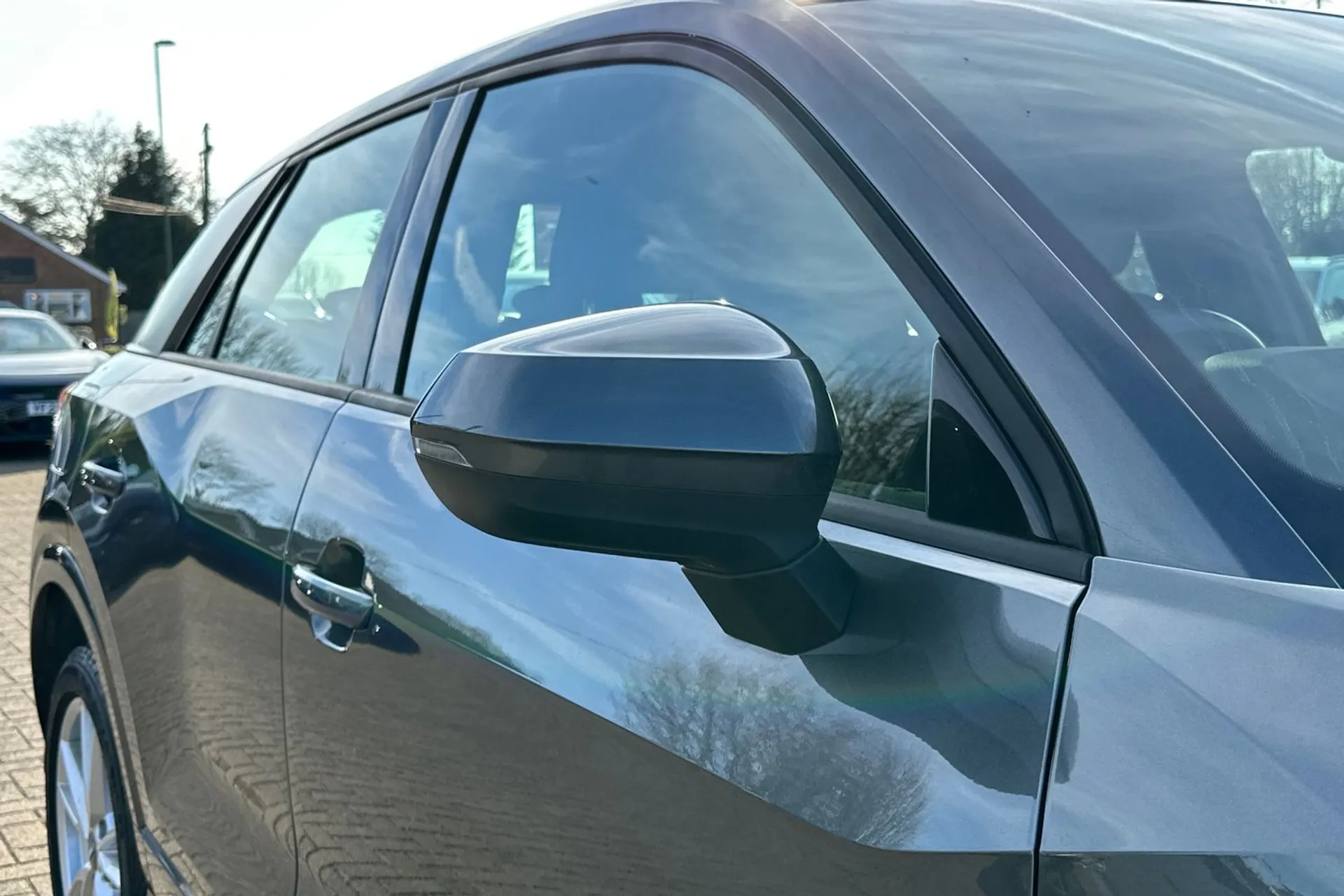 Audi Q2 thumbnail image number 44
