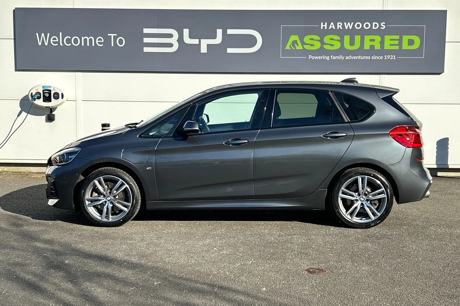 BMW 2 SERIES thumbnail image number 16