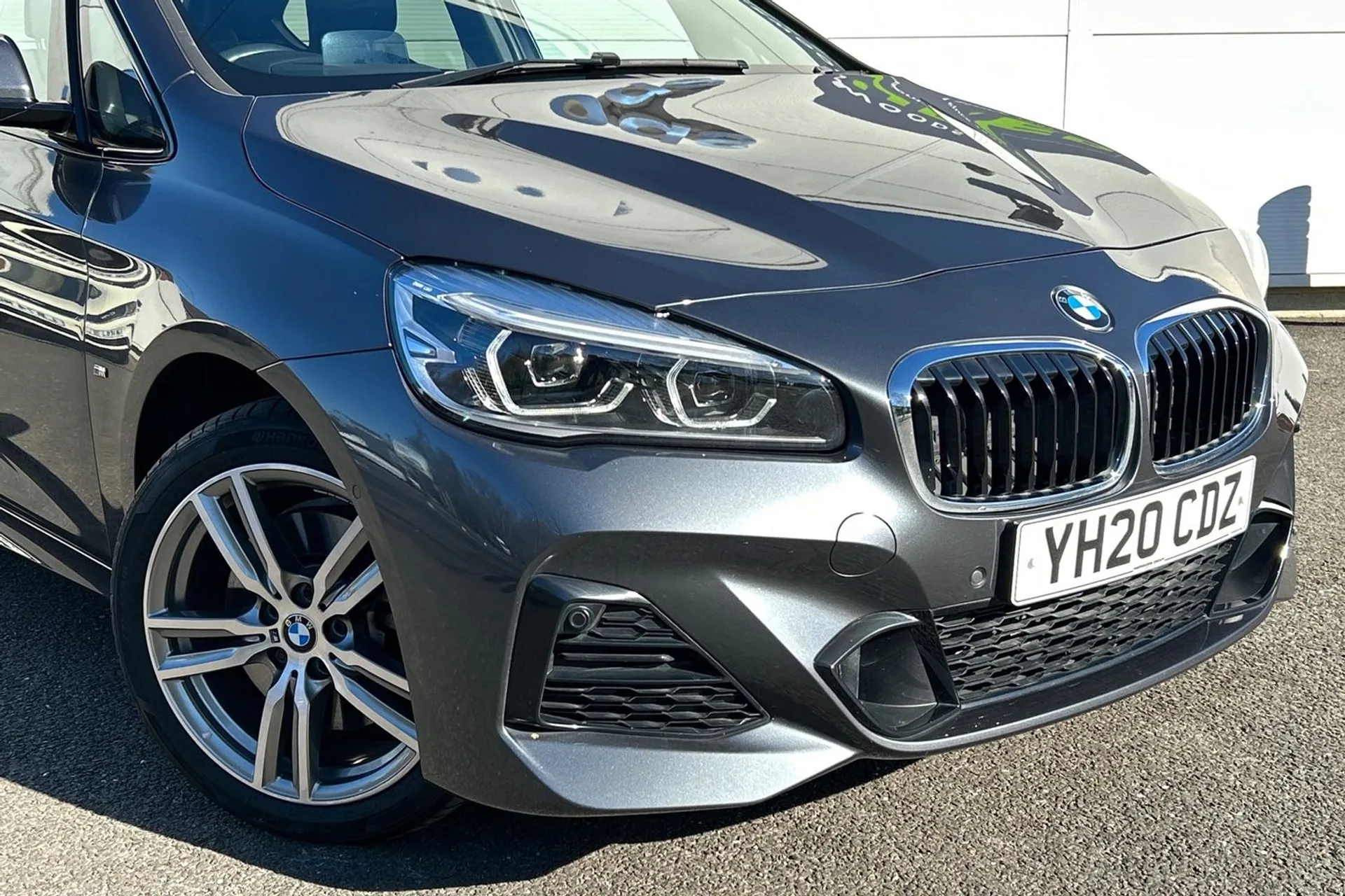 BMW 2 SERIES thumbnail image number 23