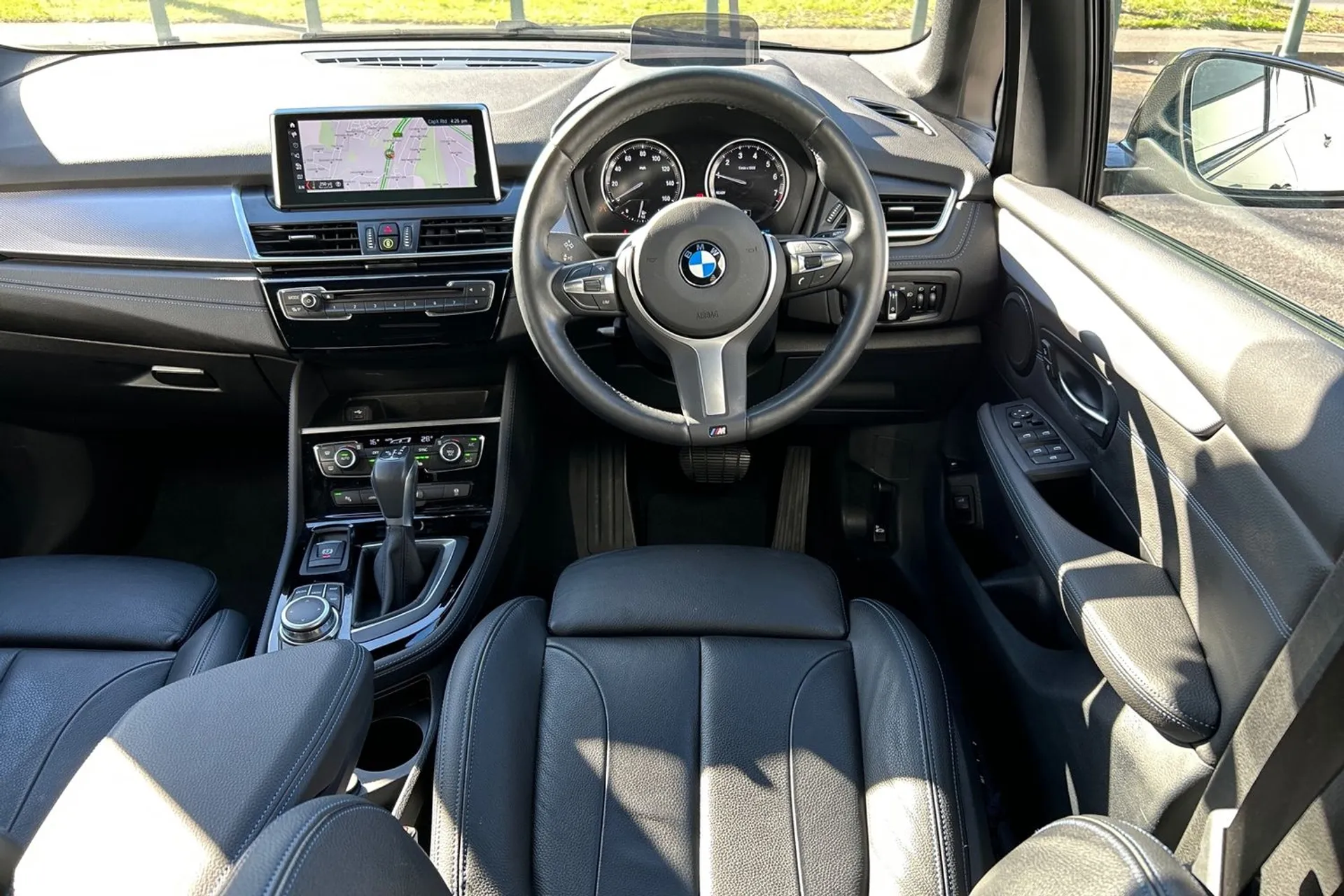 BMW 2 SERIES thumbnail image number 43