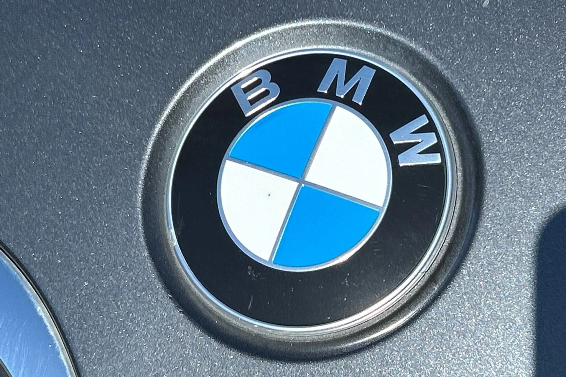 BMW 2 SERIES thumbnail image number 34