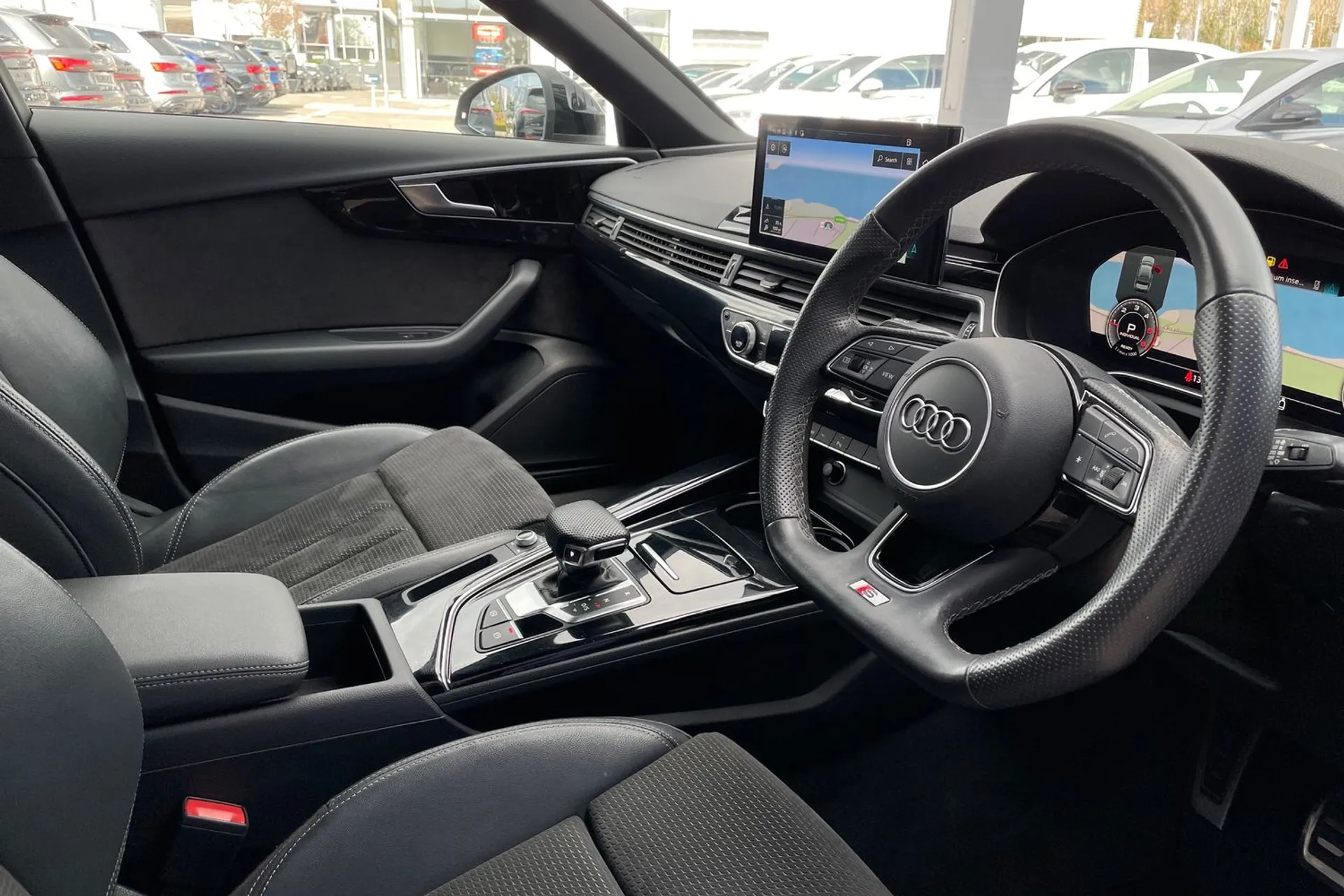 Audi A4 thumbnail image number 26