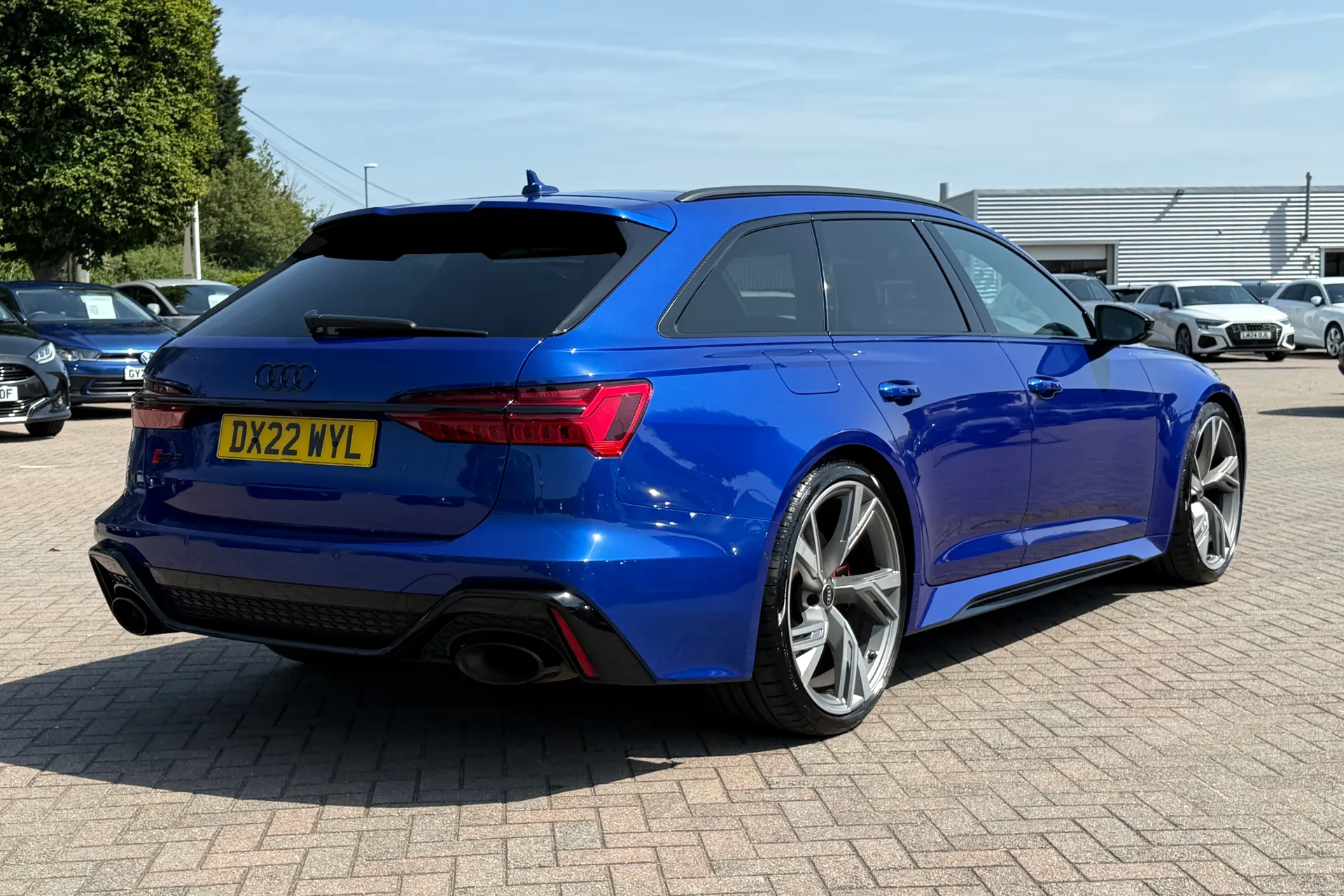 Audi RS6 thumbnail image number 44