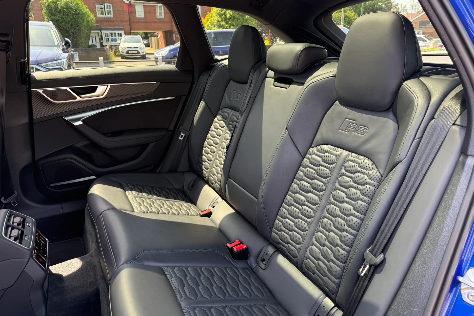 Audi RS6 thumbnail image number 54