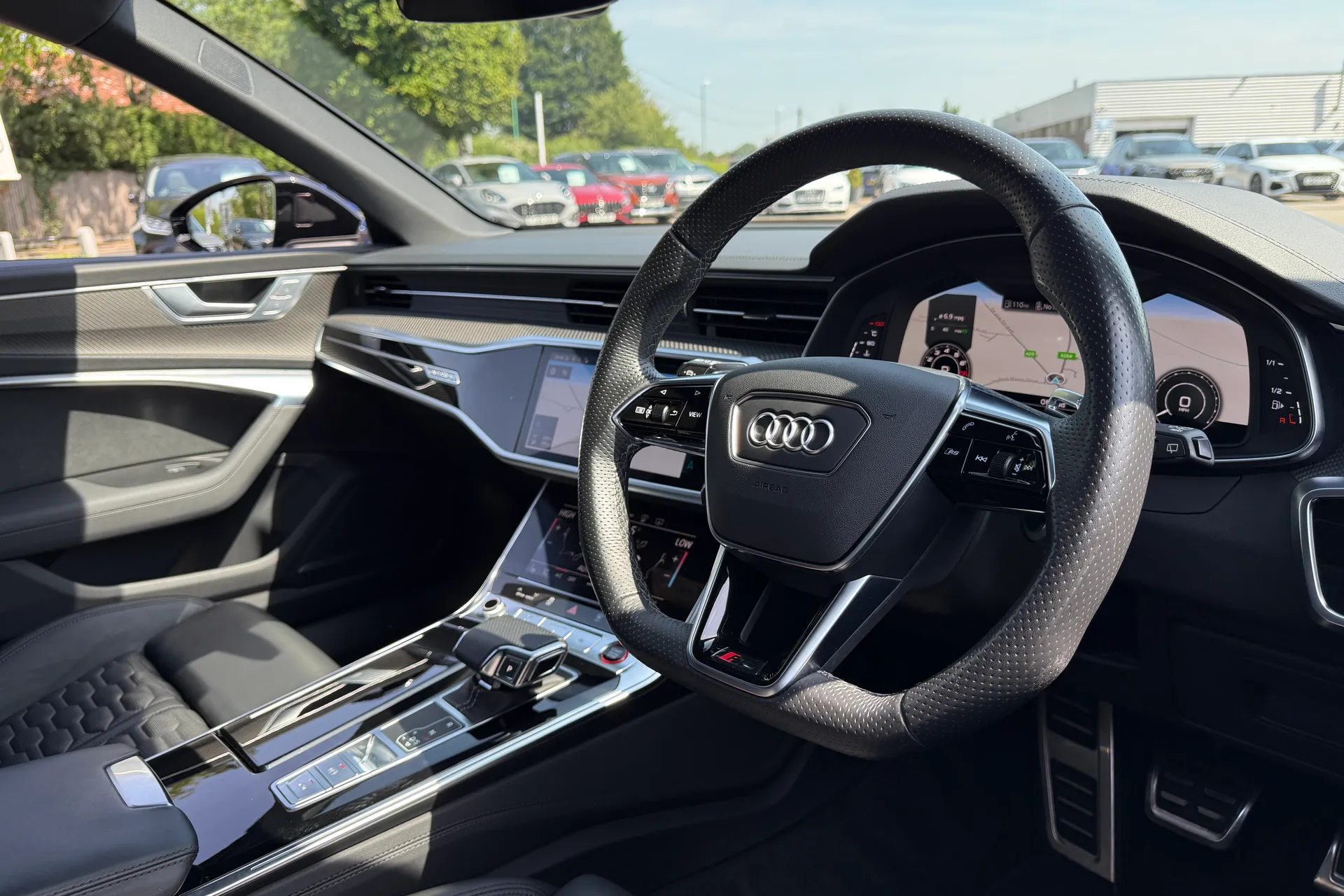 Audi RS6 thumbnail image number 37