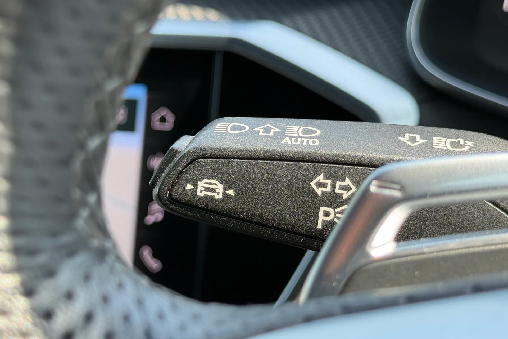 Audi RS6 thumbnail image number 27