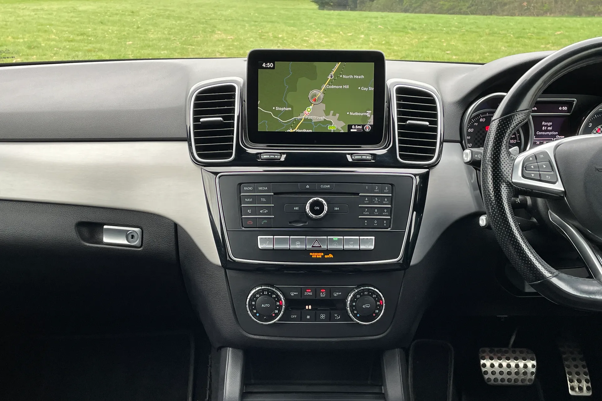 MERCEDES-BENZ GLE thumbnail image number 35