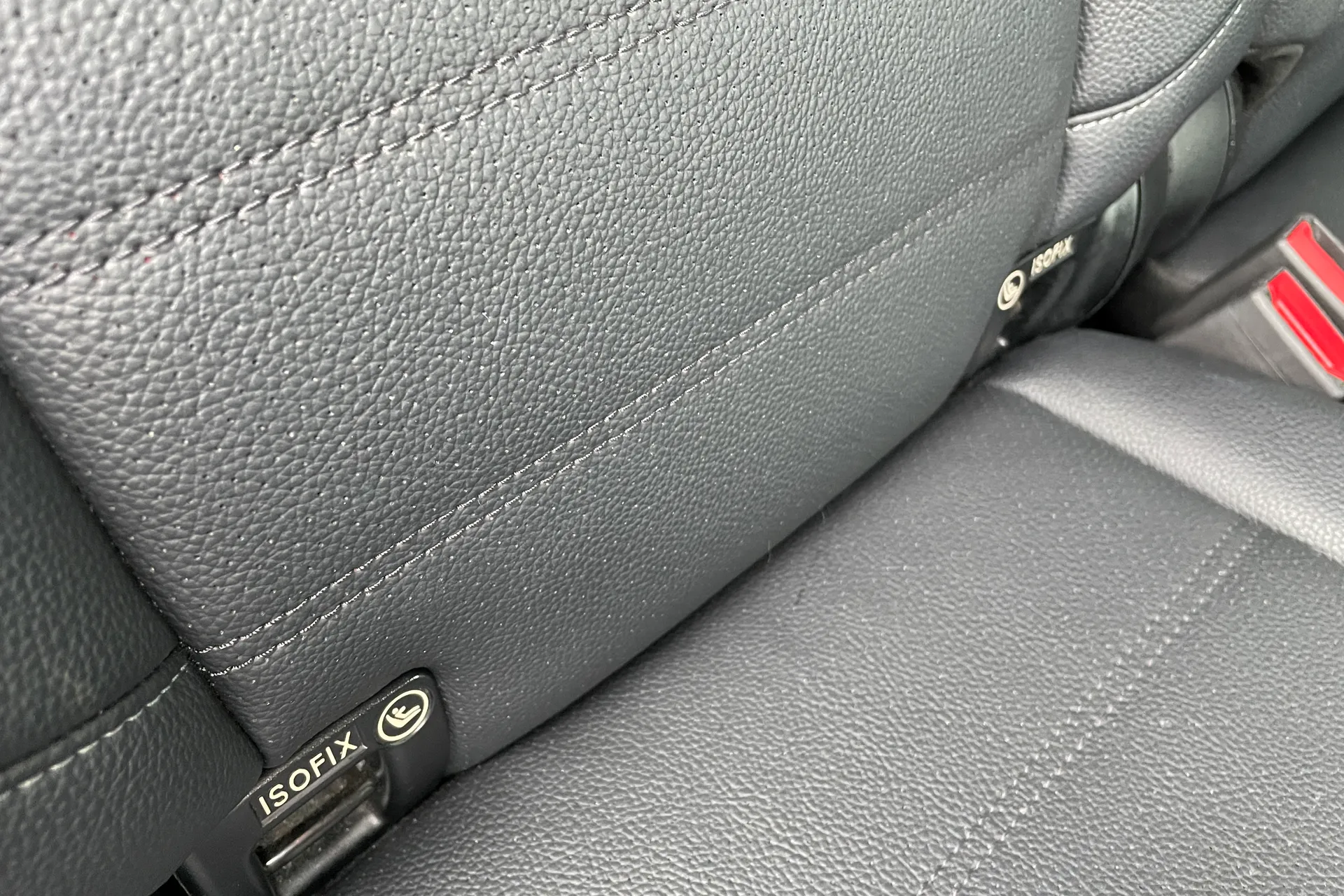 MERCEDES-BENZ GLE thumbnail image number 27