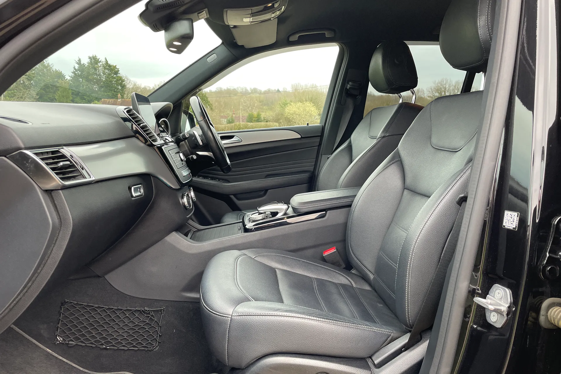 MERCEDES-BENZ GLE thumbnail image number 31