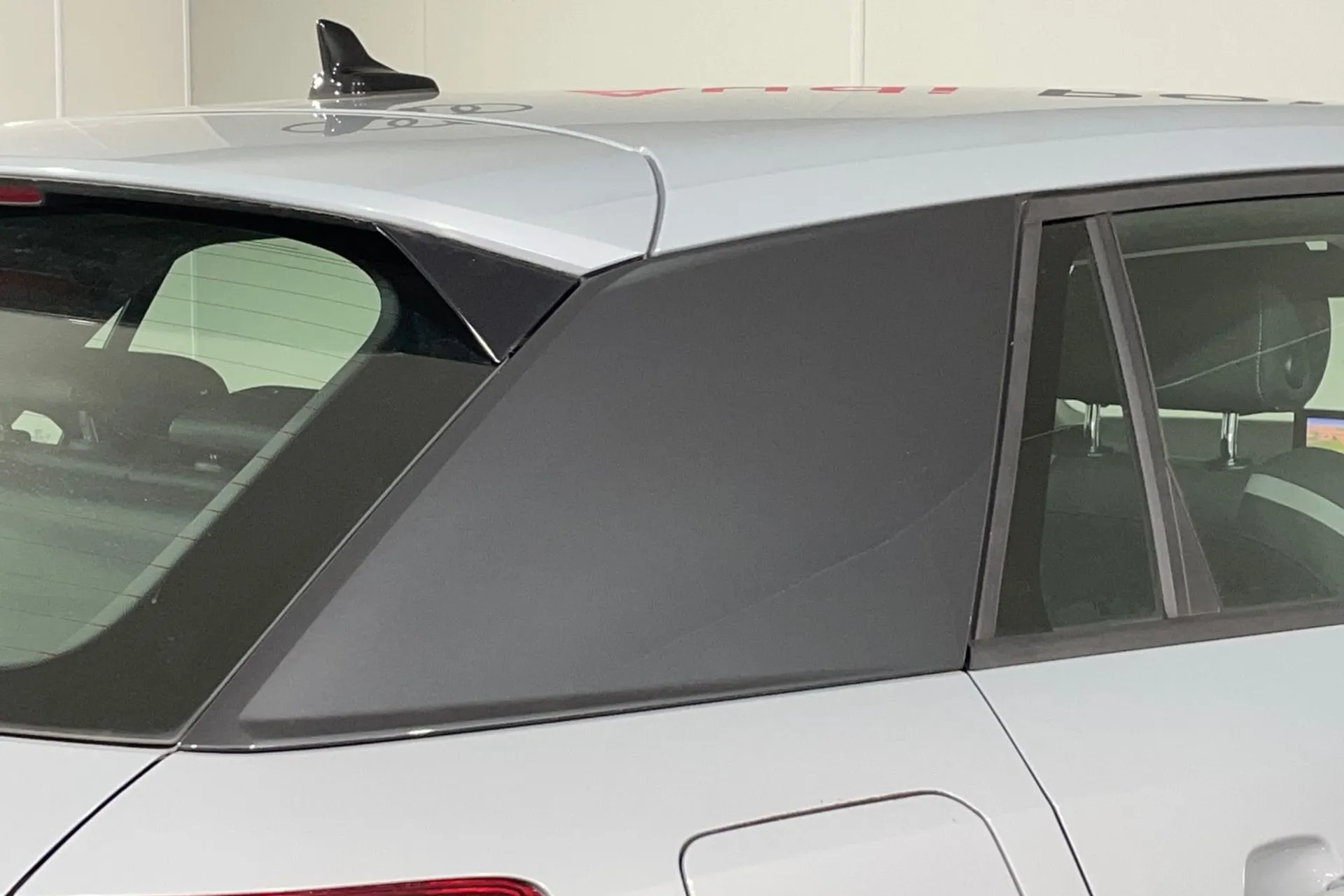Audi Q2 thumbnail image number 16