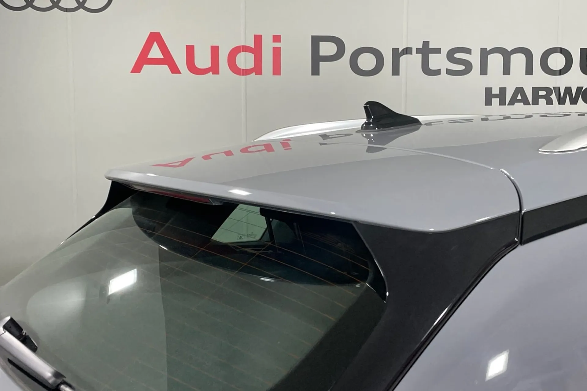 Audi Q4 thumbnail image number 13
