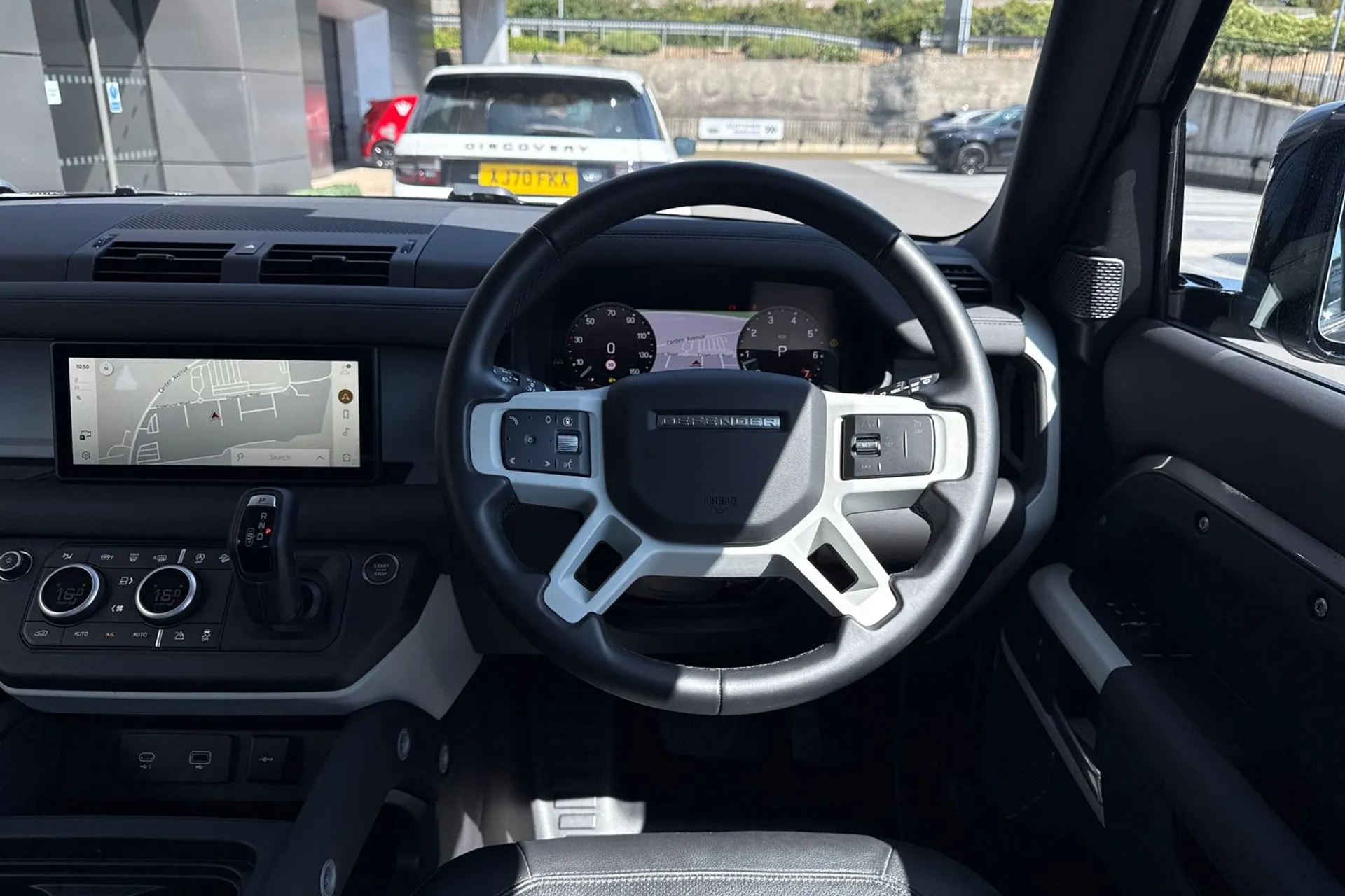 LAND ROVER DEFENDER thumbnail image number 42