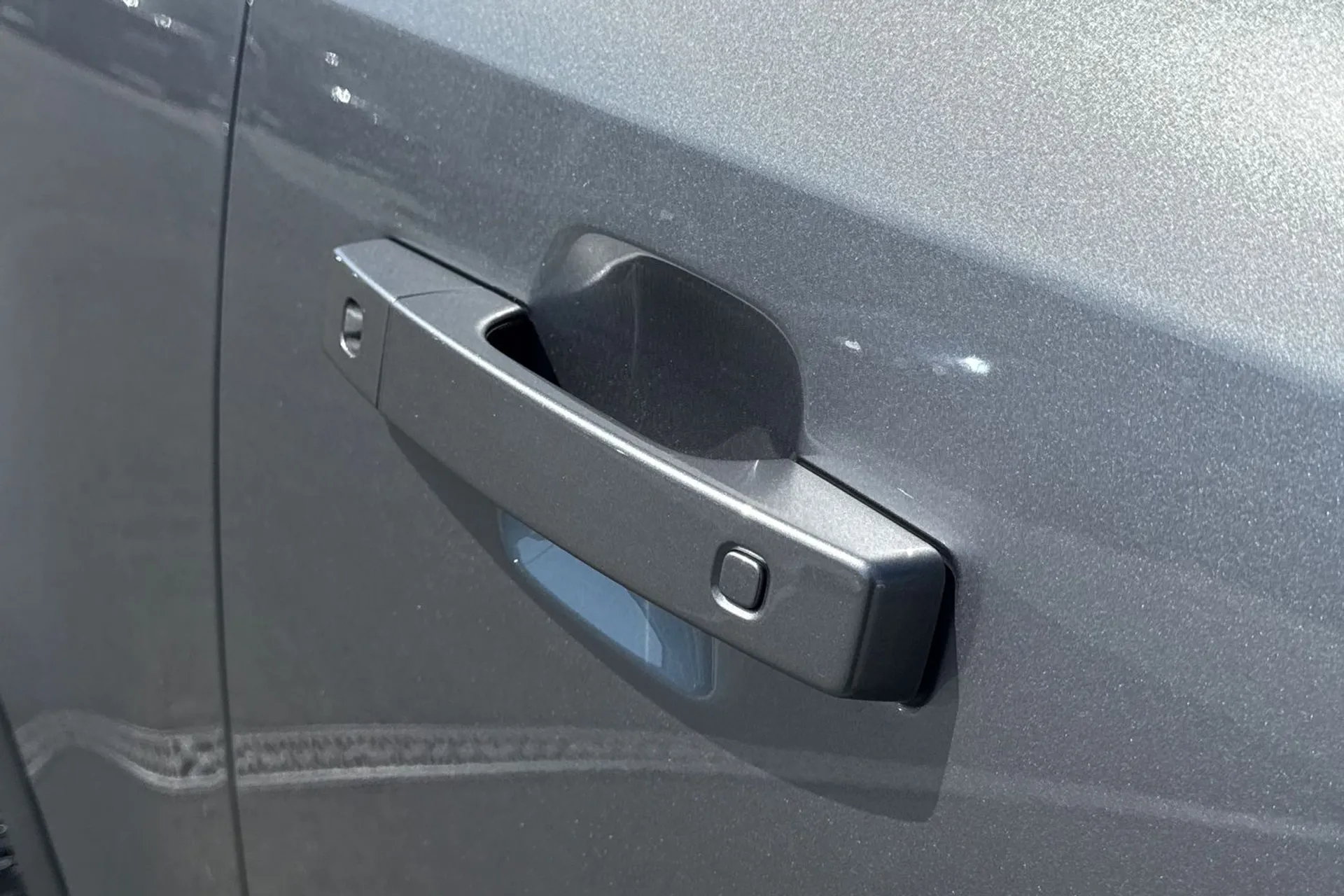 LAND ROVER DEFENDER thumbnail image number 23