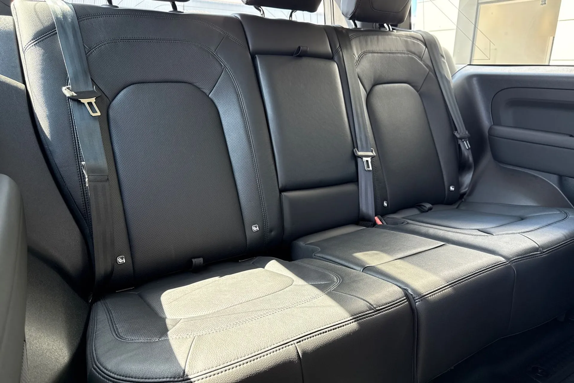LAND ROVER DEFENDER thumbnail image number 20
