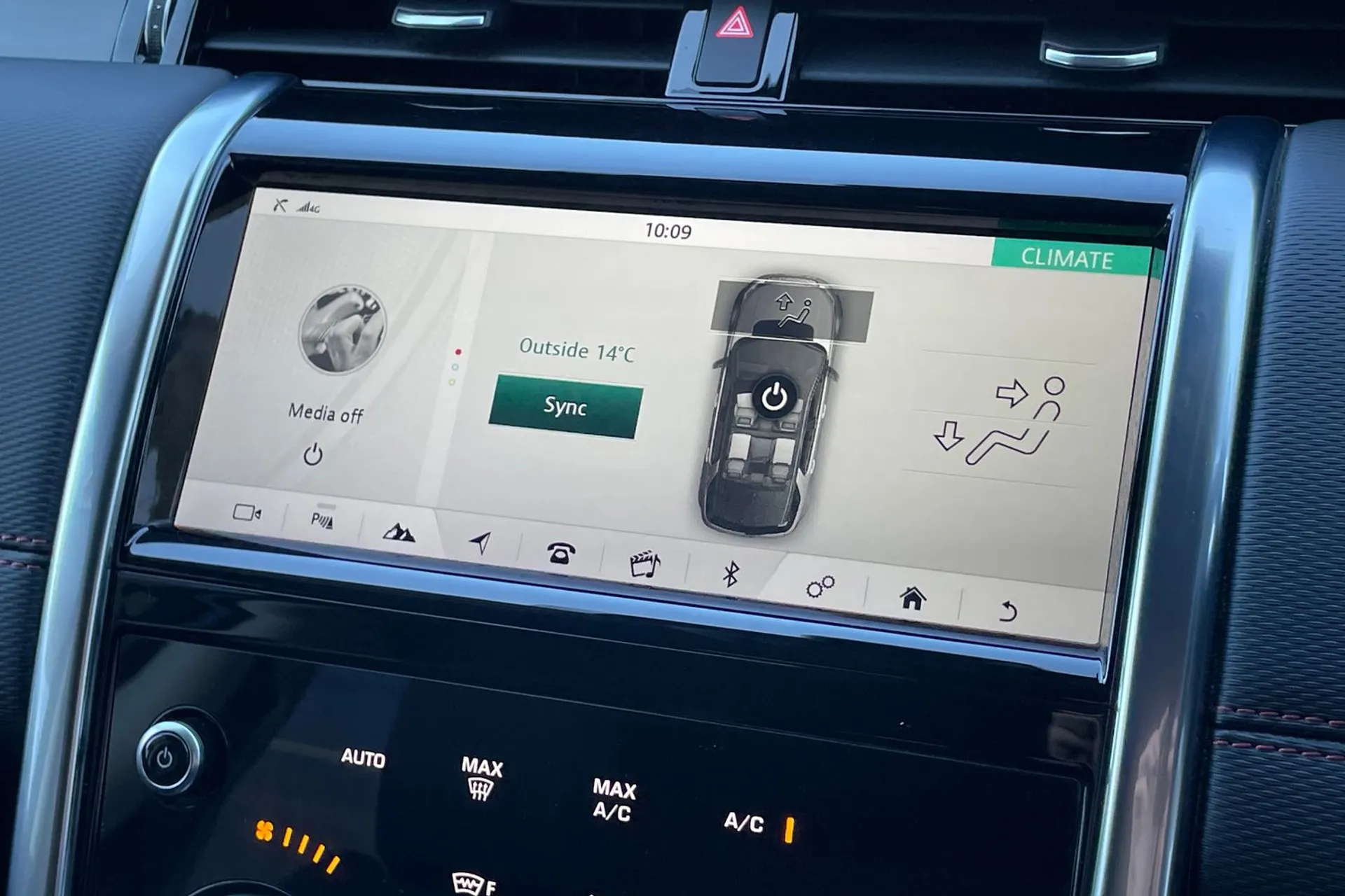 LAND ROVER DISCOVERY SPORT thumbnail image number 17